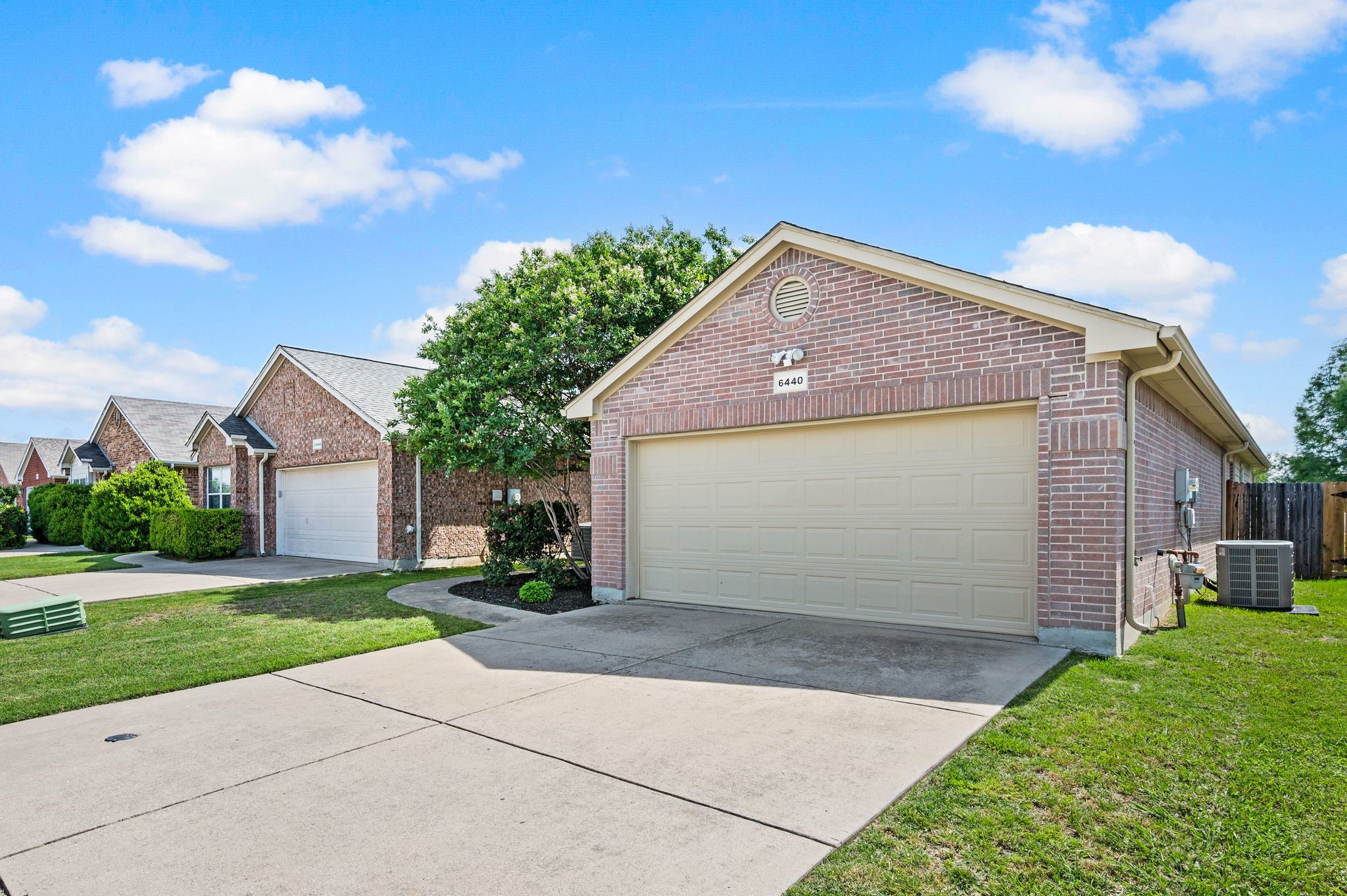6440 Geneva Lane