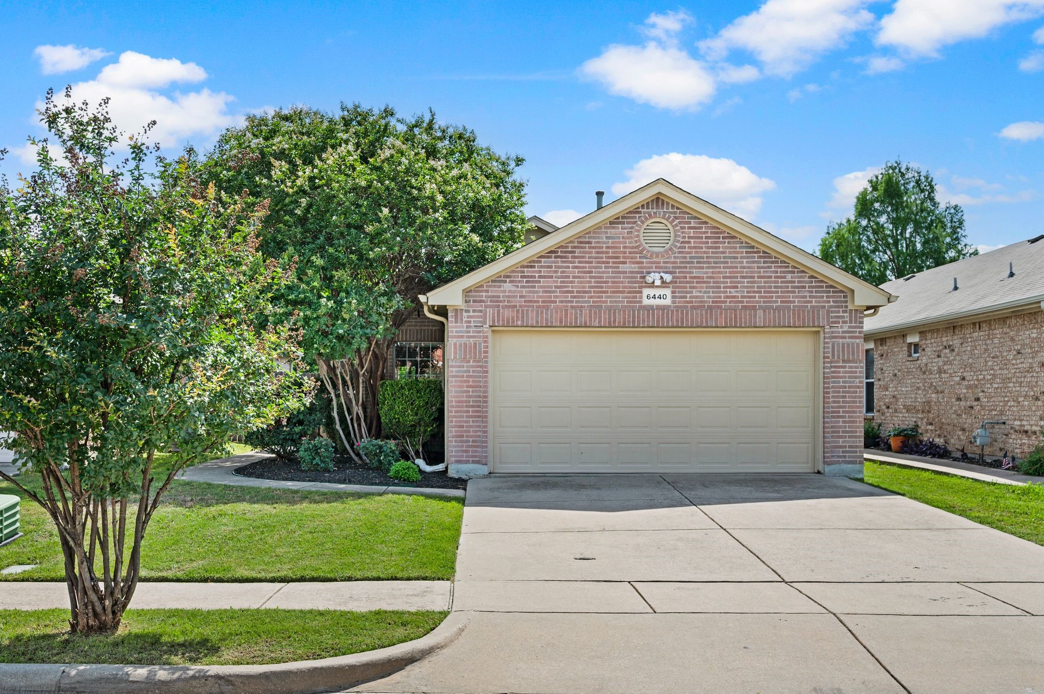 6440 Geneva Lane