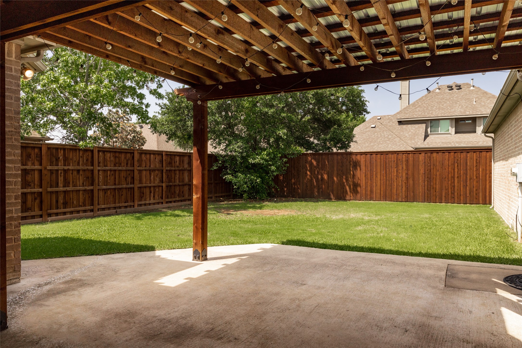 8105 Thornwood Drive