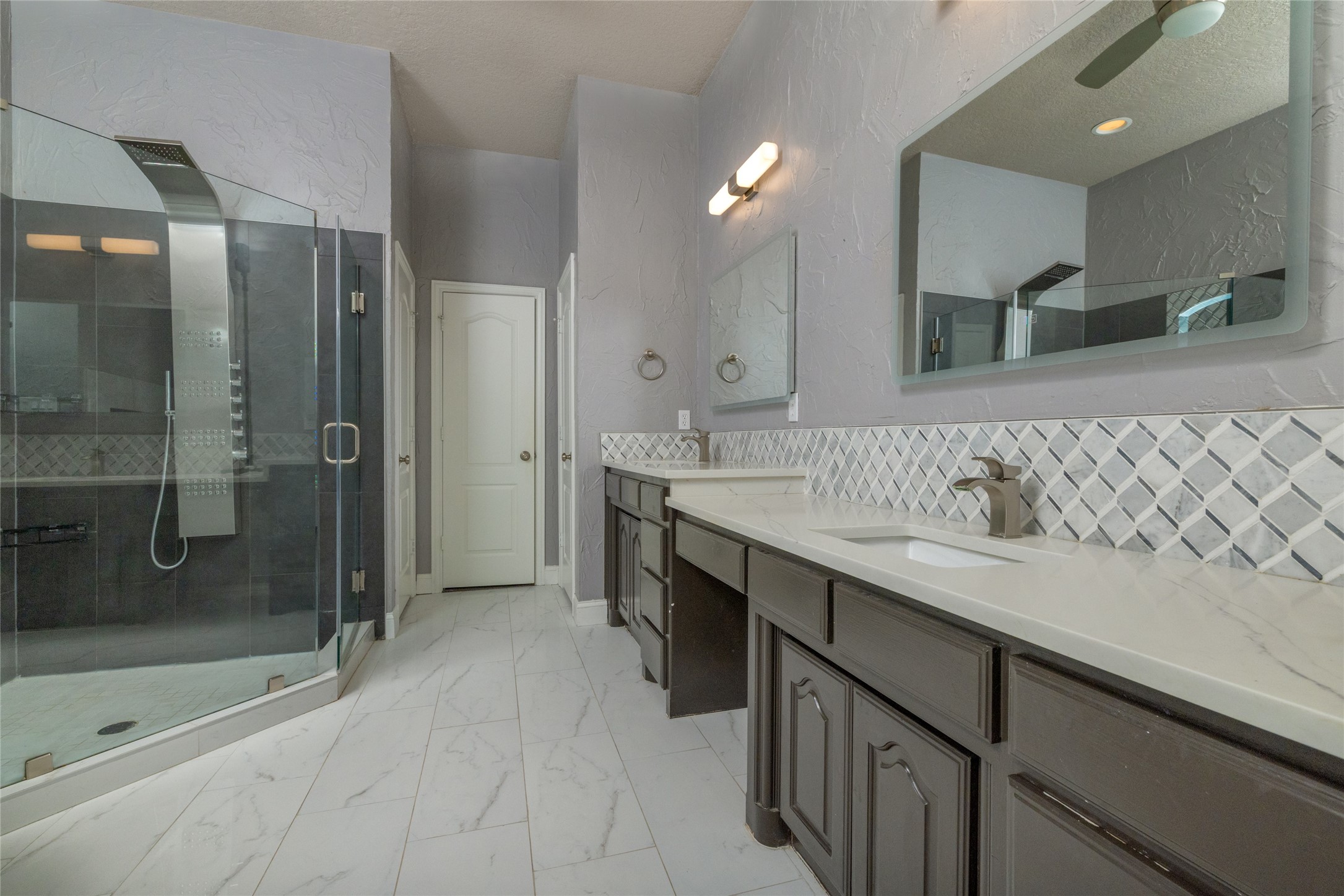 8105 Thornwood Drive