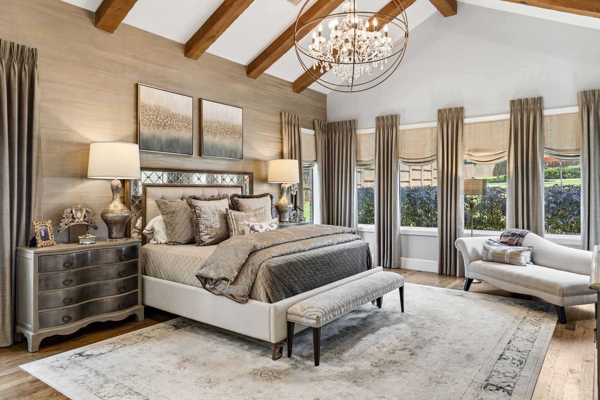 1925 Cielo Court