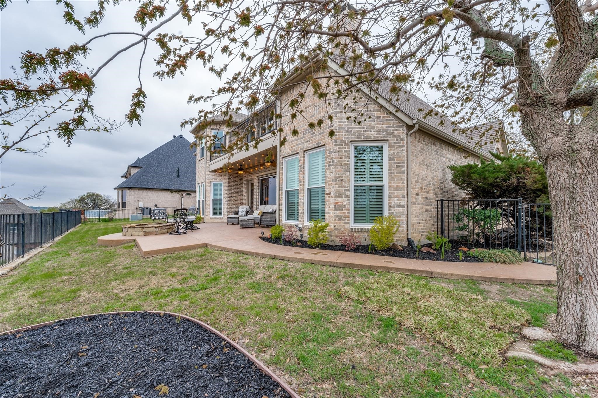 604 Promontory Drive