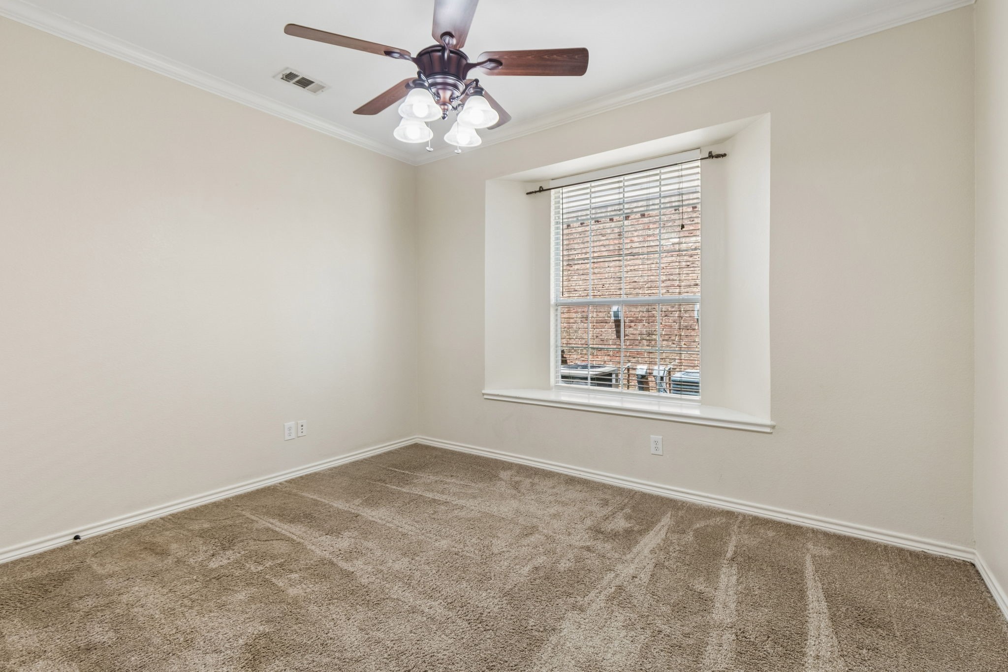 11901 Summerwind Drive
