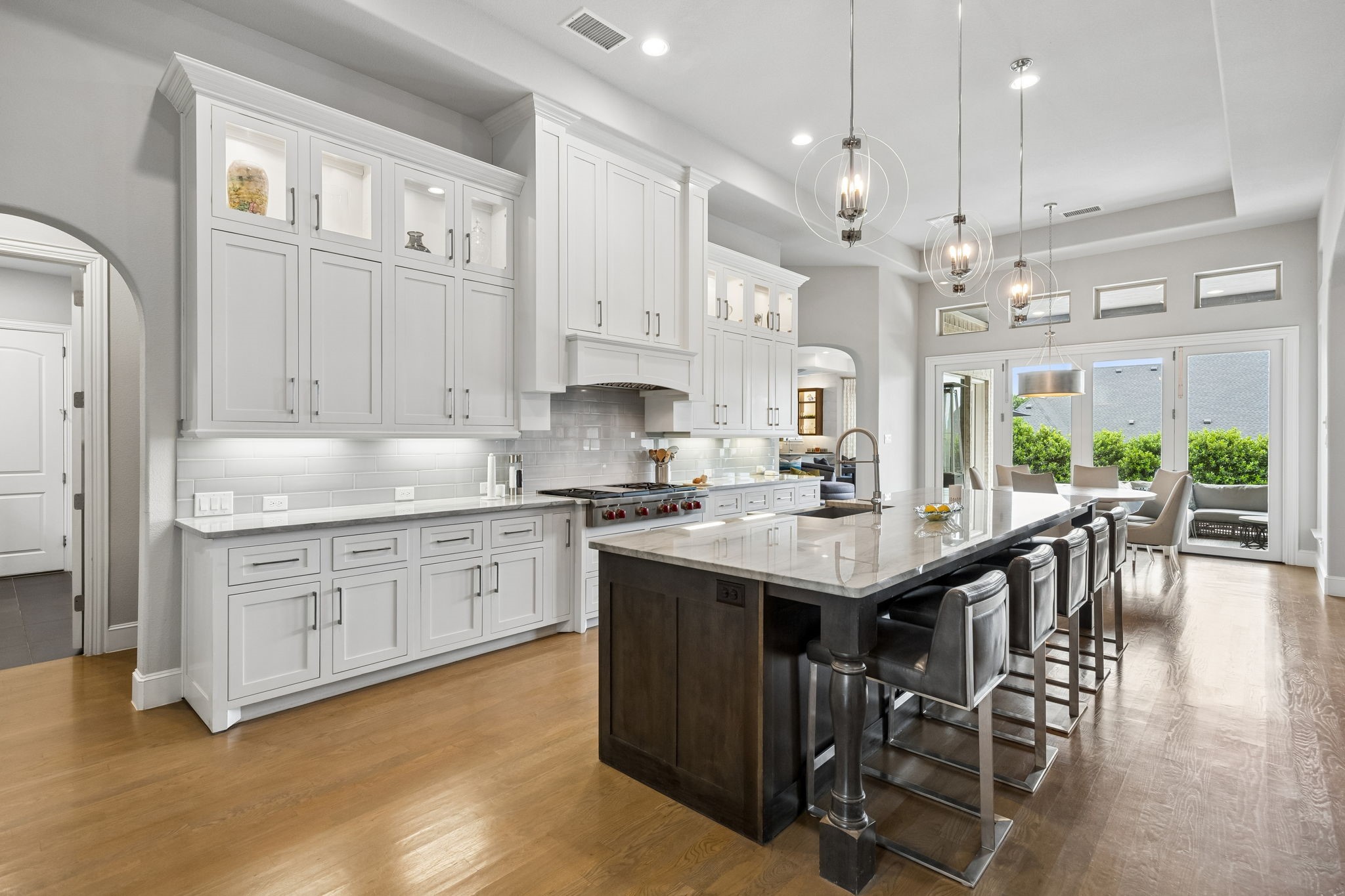 1009 Hampton Manor Way
