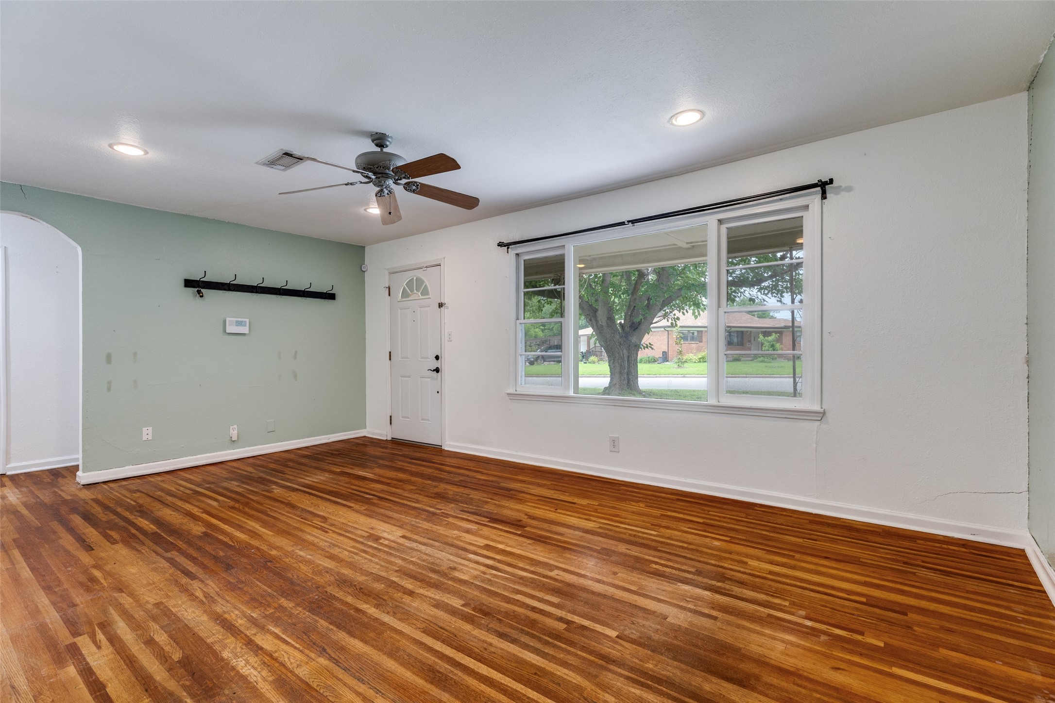 5901 Circular Drive