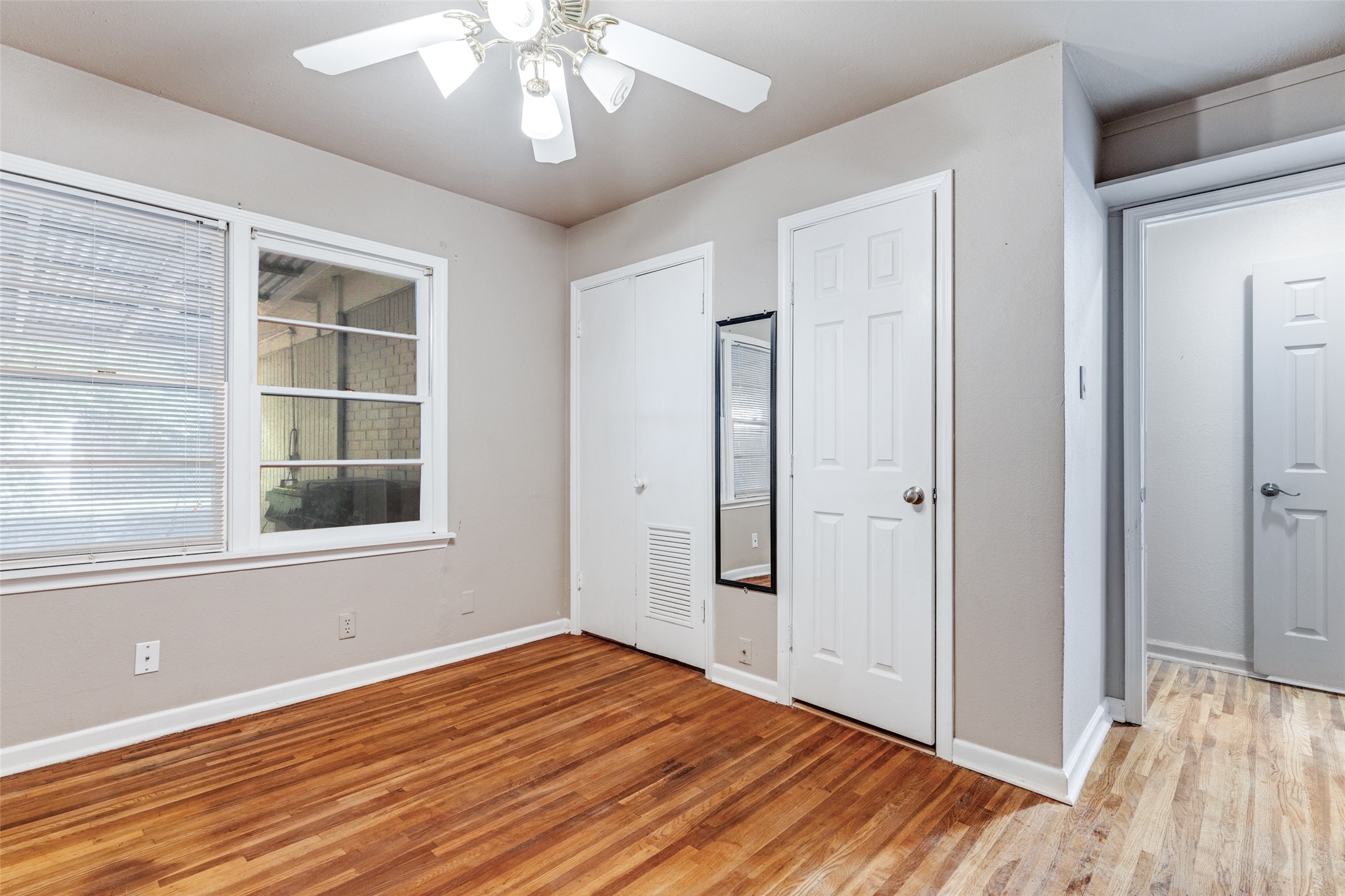 5901 Circular Drive