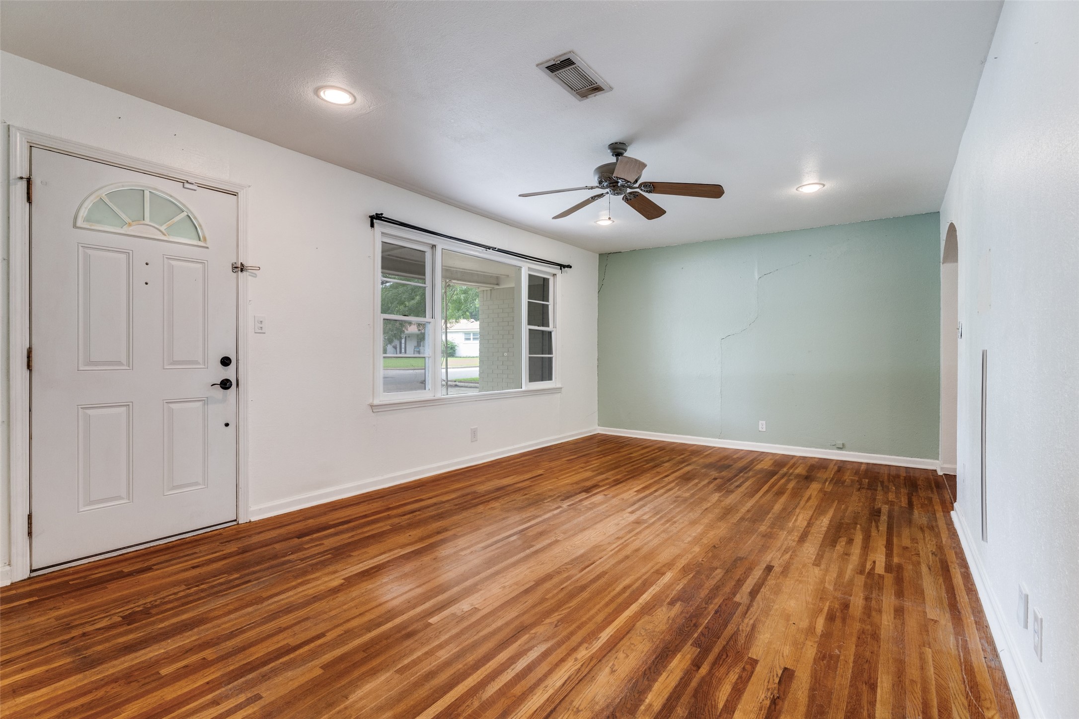 5901 Circular Drive