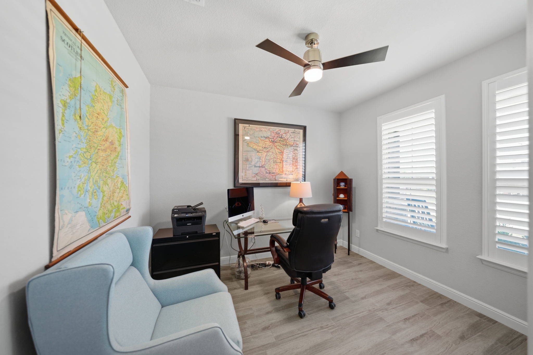 2301 Mockingbird Court