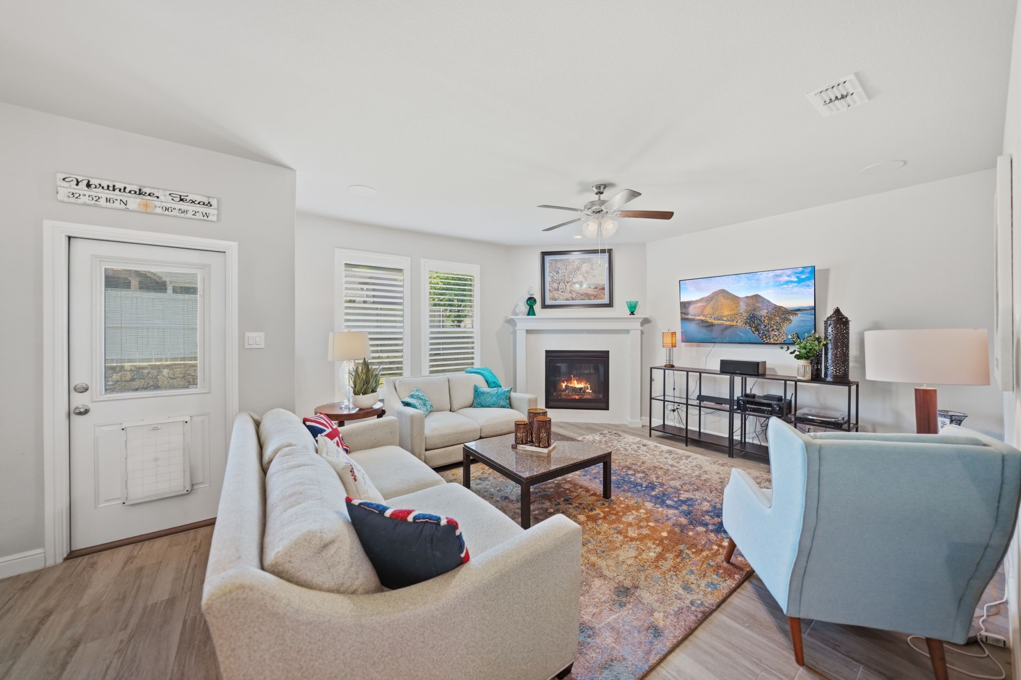 2301 Mockingbird Court