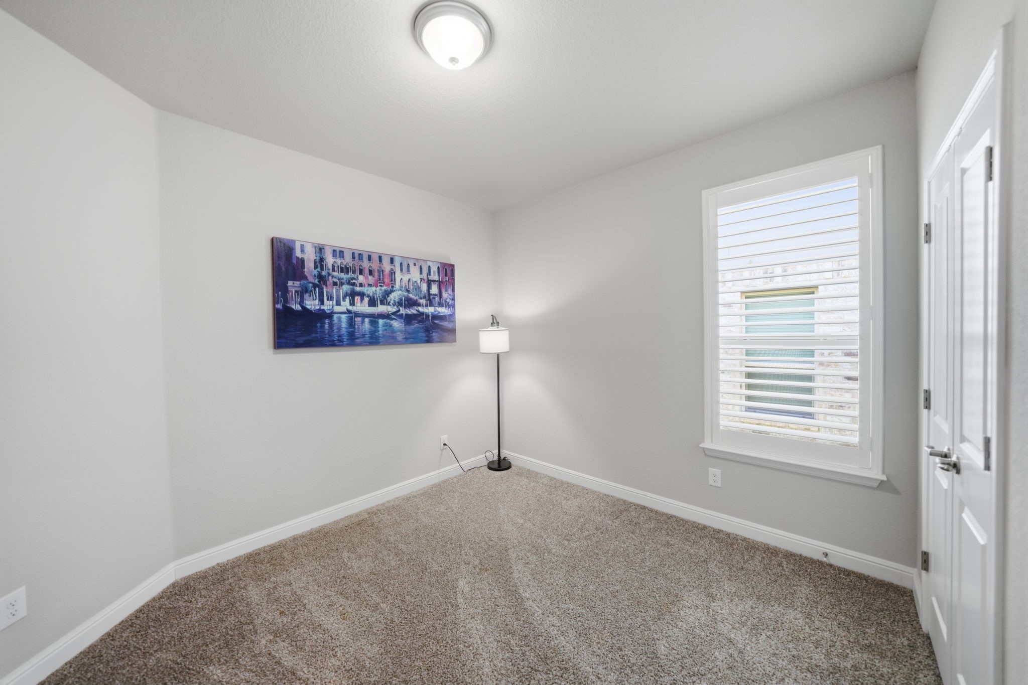 2301 Mockingbird Court
