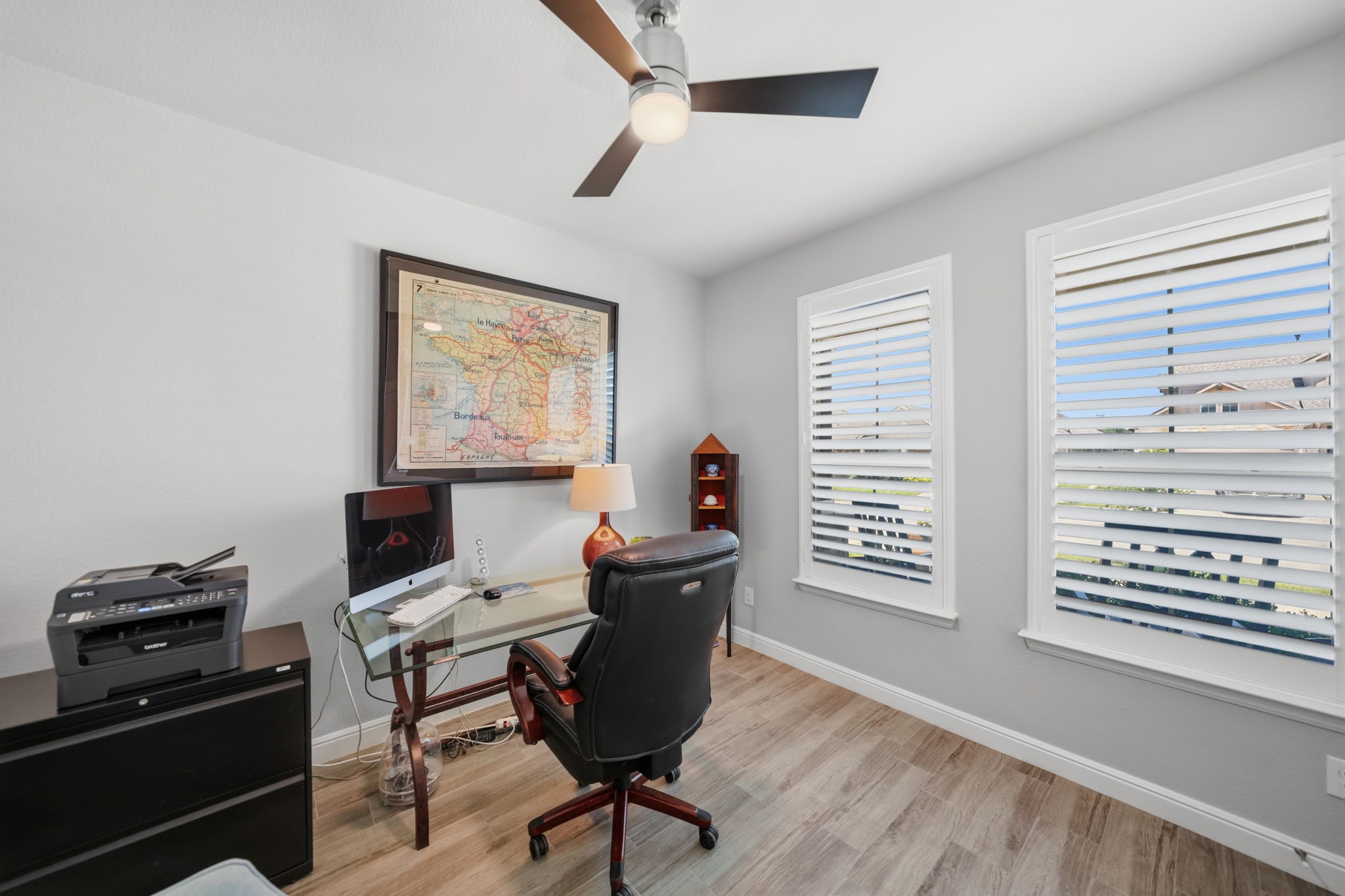 2301 Mockingbird Court