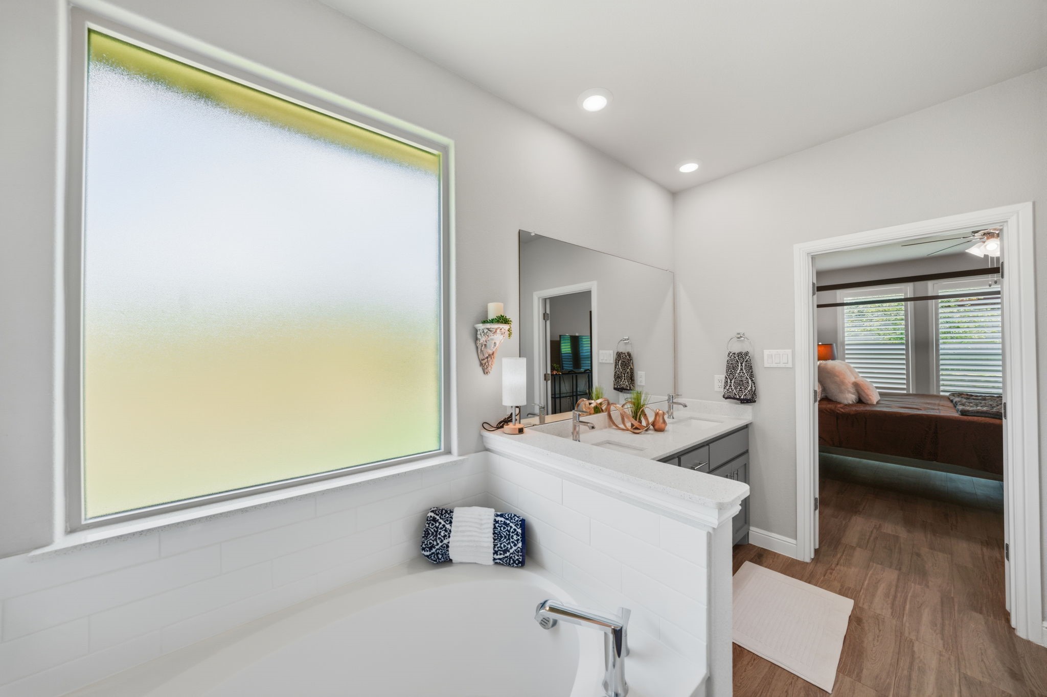 2301 Mockingbird Court