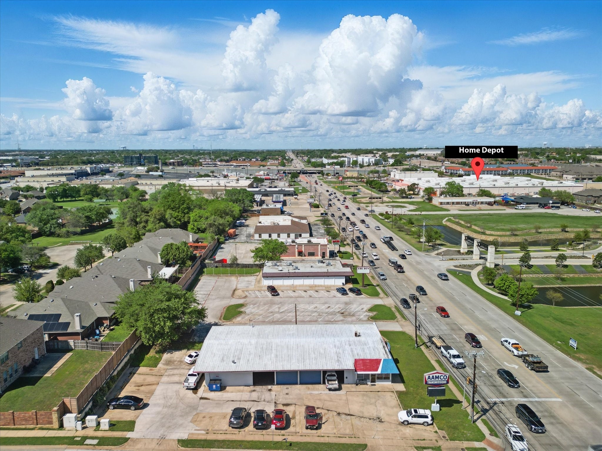 318 S Industrial Boulevard