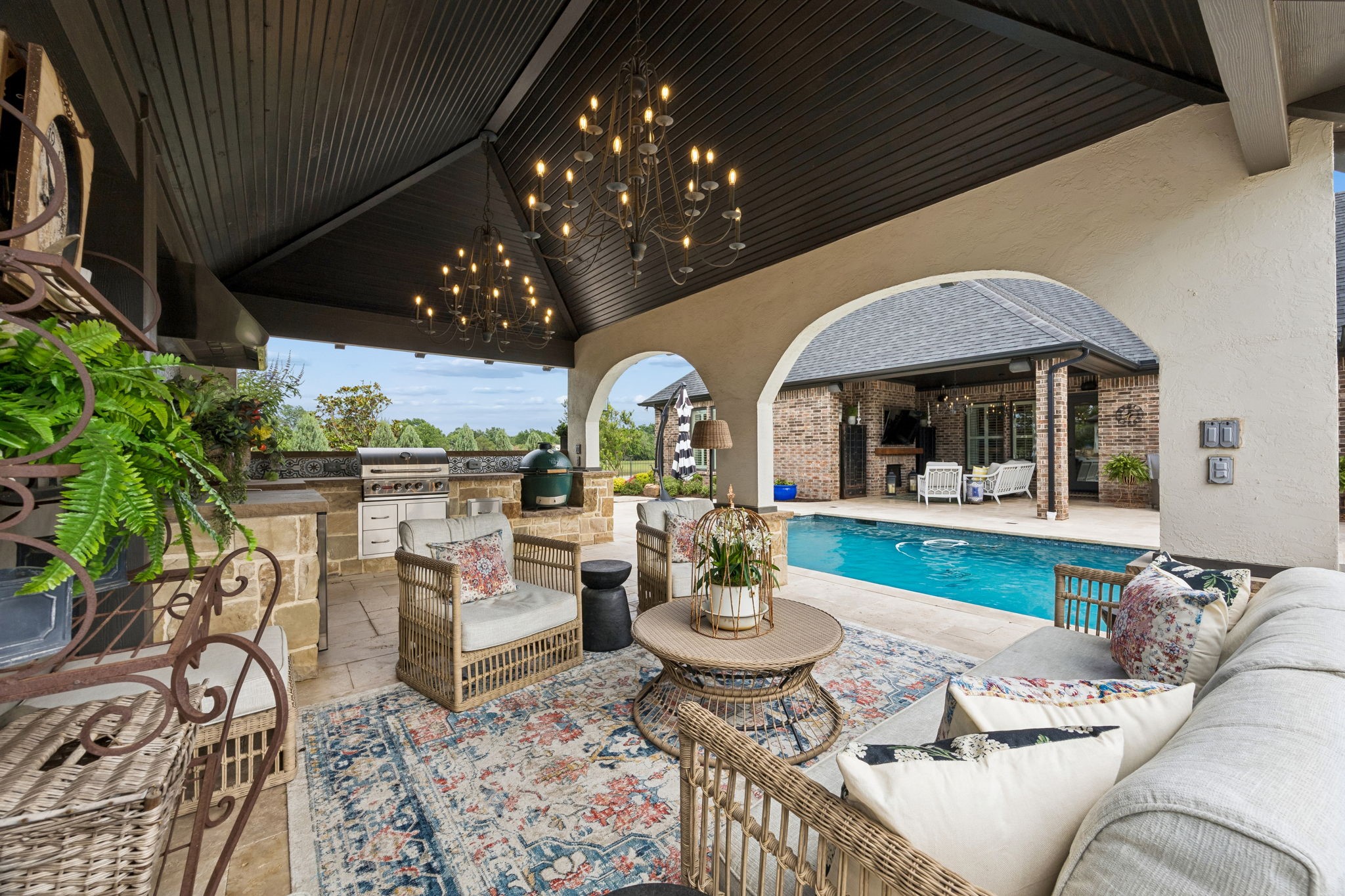 105 Eagles Peak Lane