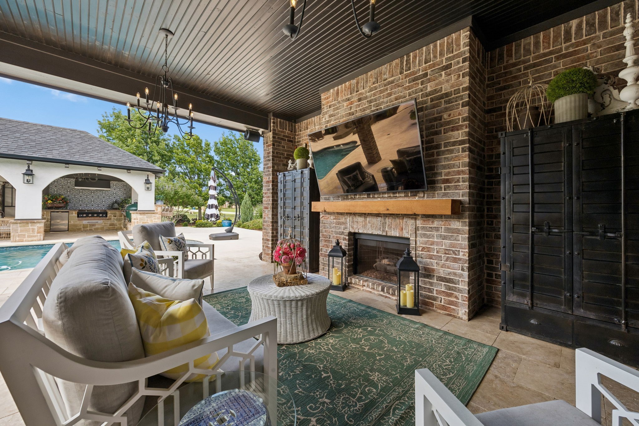 105 Eagles Peak Lane