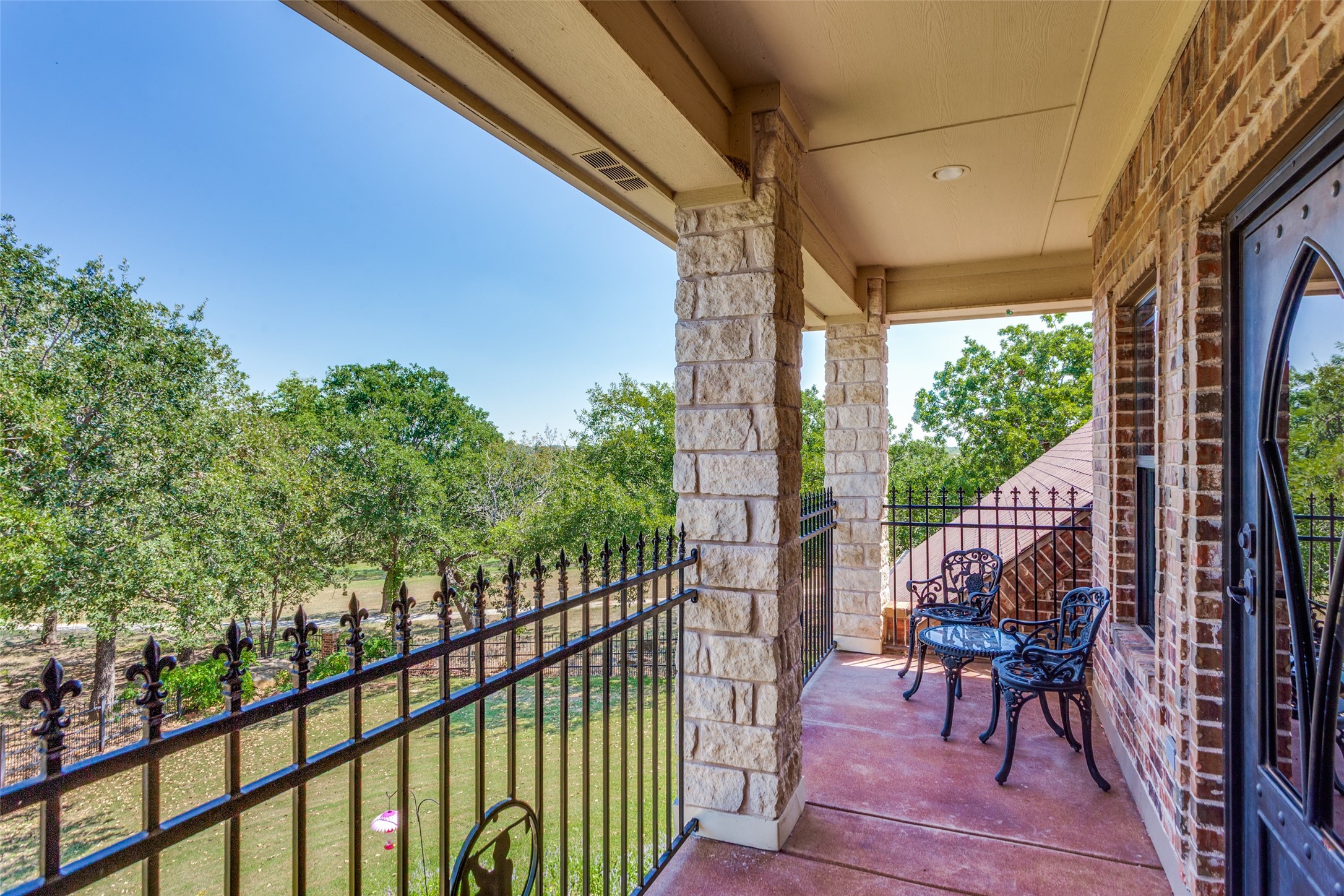 221 Hart Court