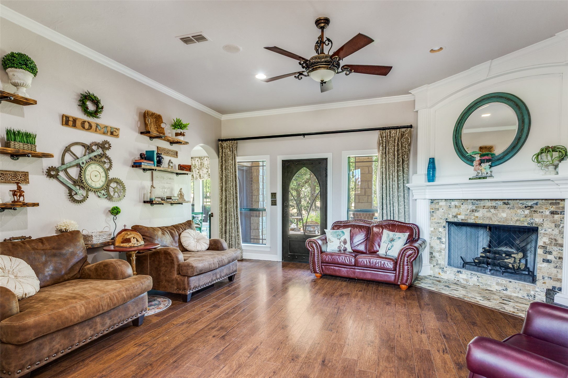 221 Hart Court