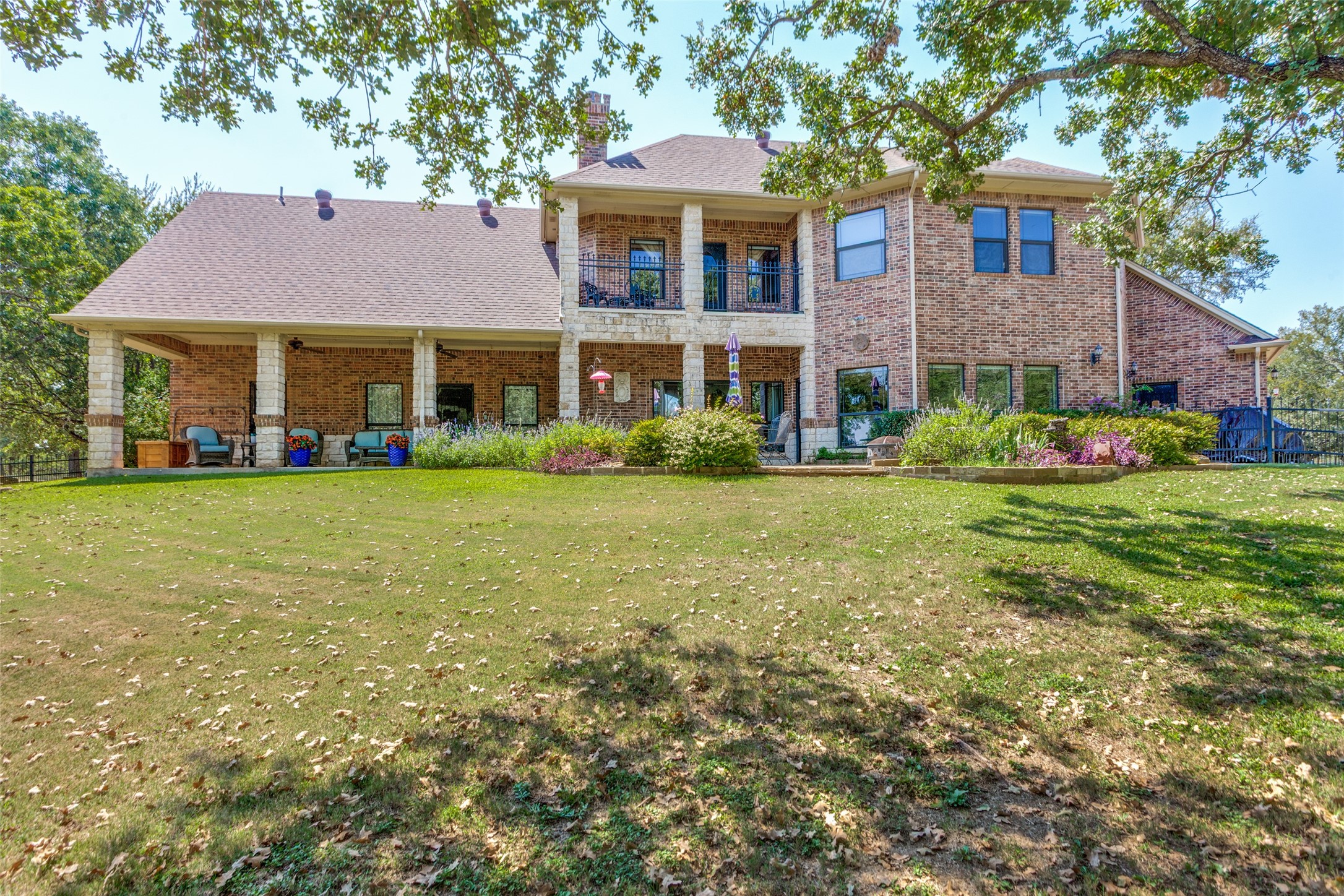 221 Hart Court