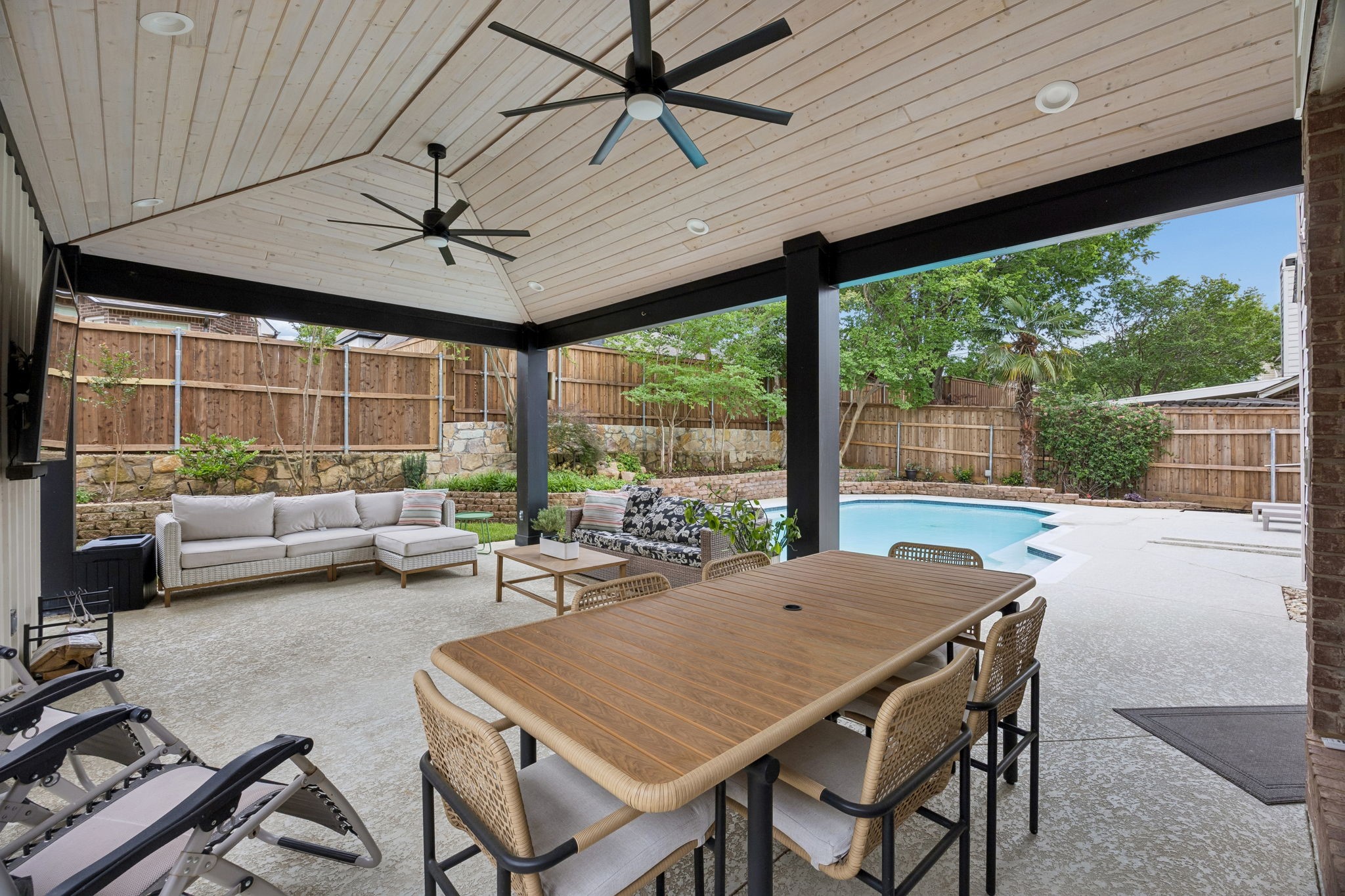 2121 Brentcove Drive