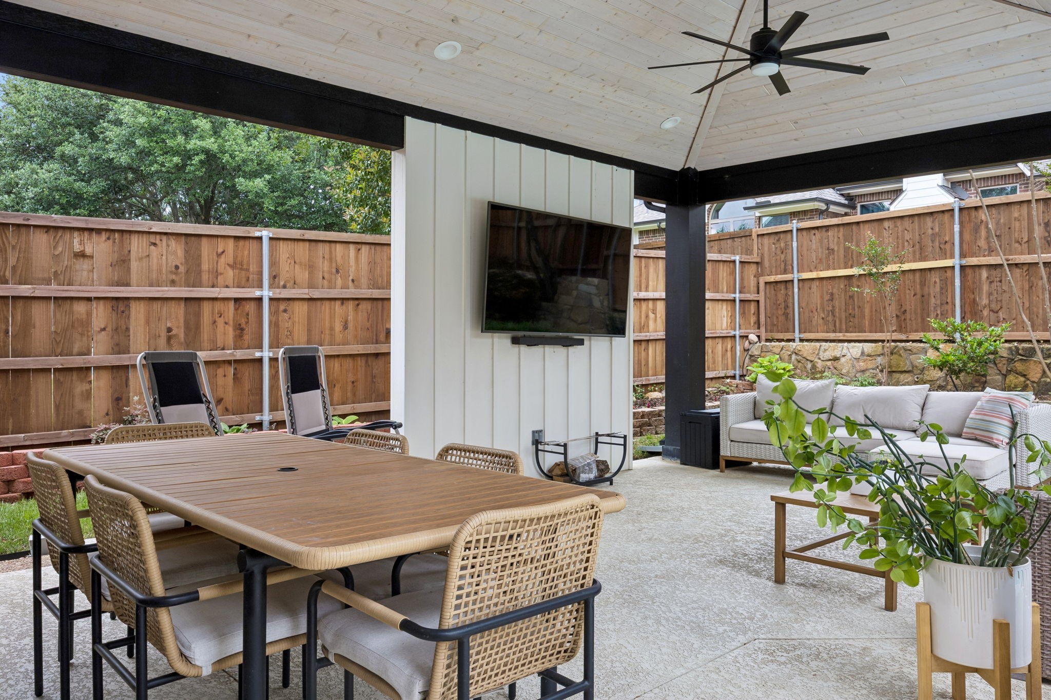 2121 Brentcove Drive