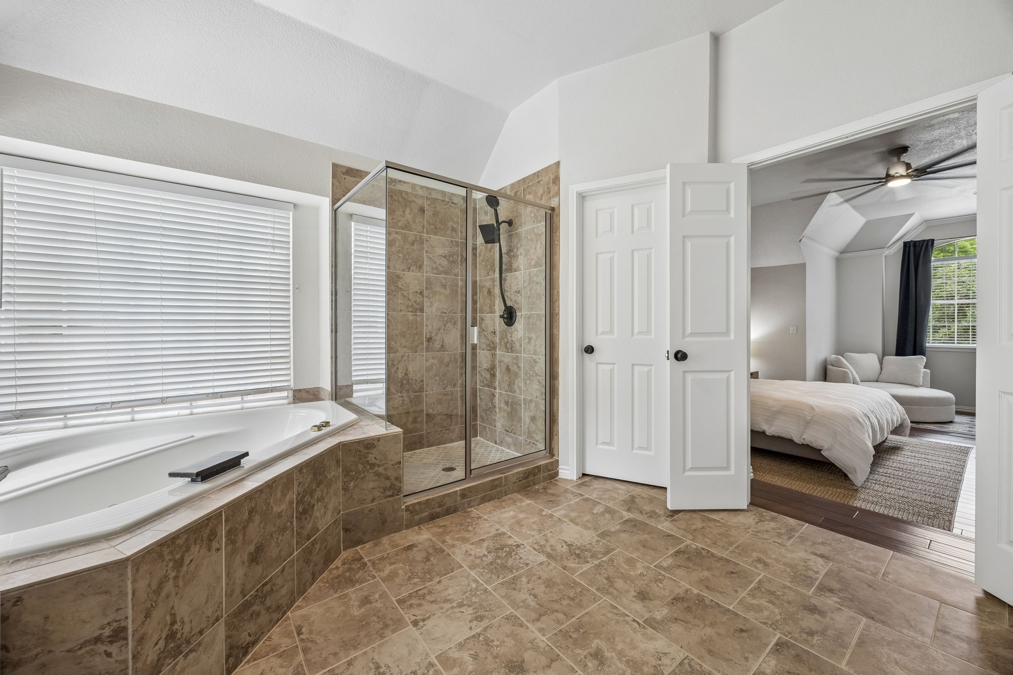 2121 Brentcove Drive
