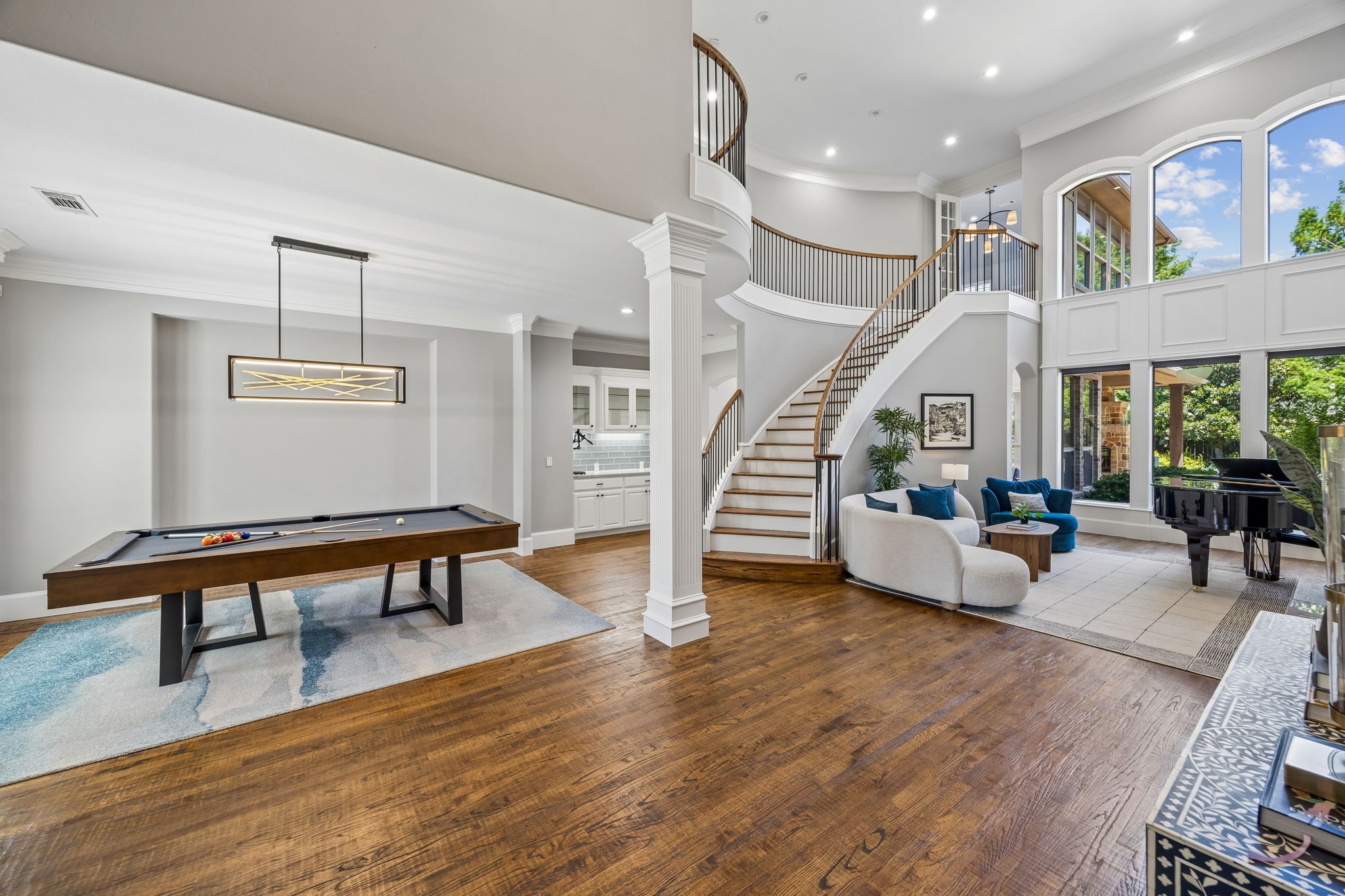 7013 Peters Path
