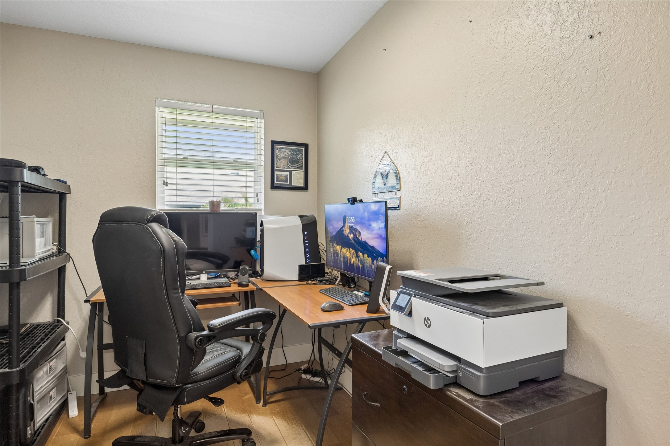 1203 Oakwood Trail