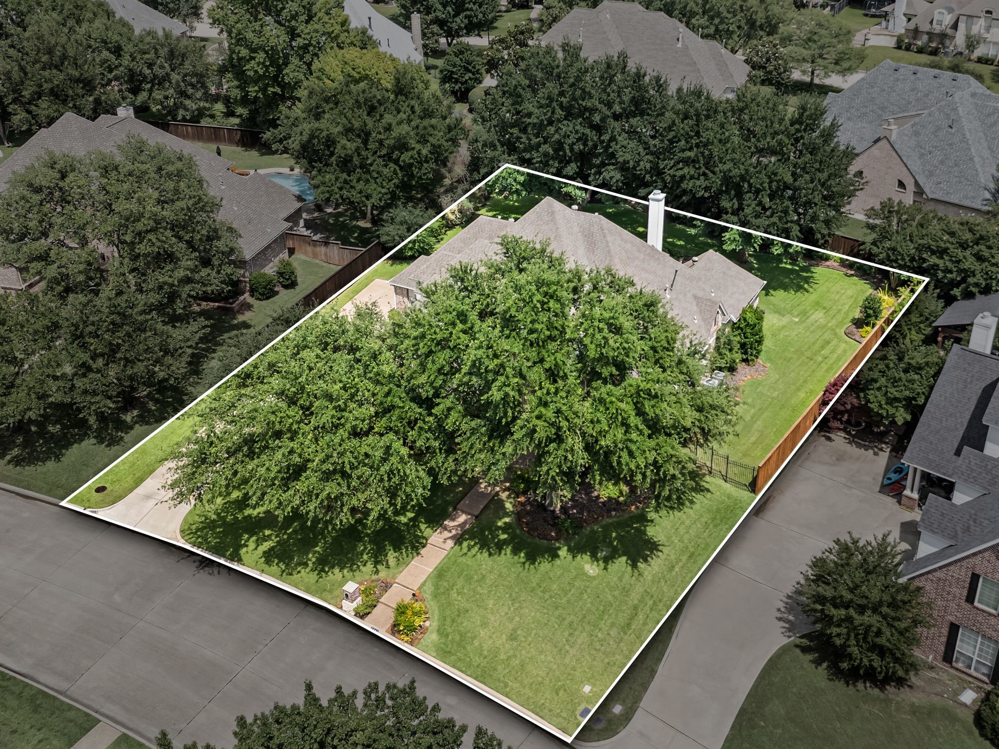 1111 Calais Drive