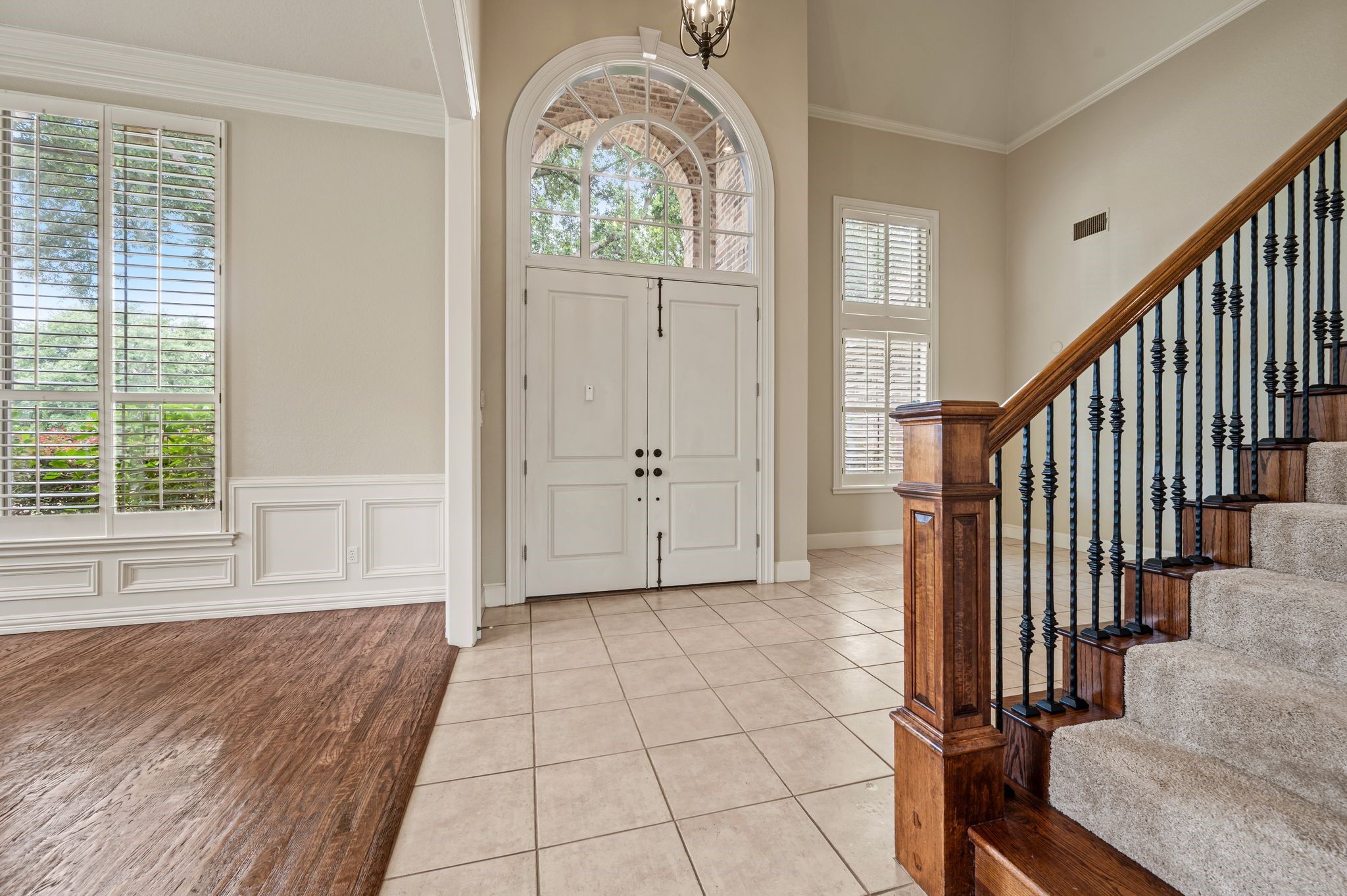 1111 Calais Drive