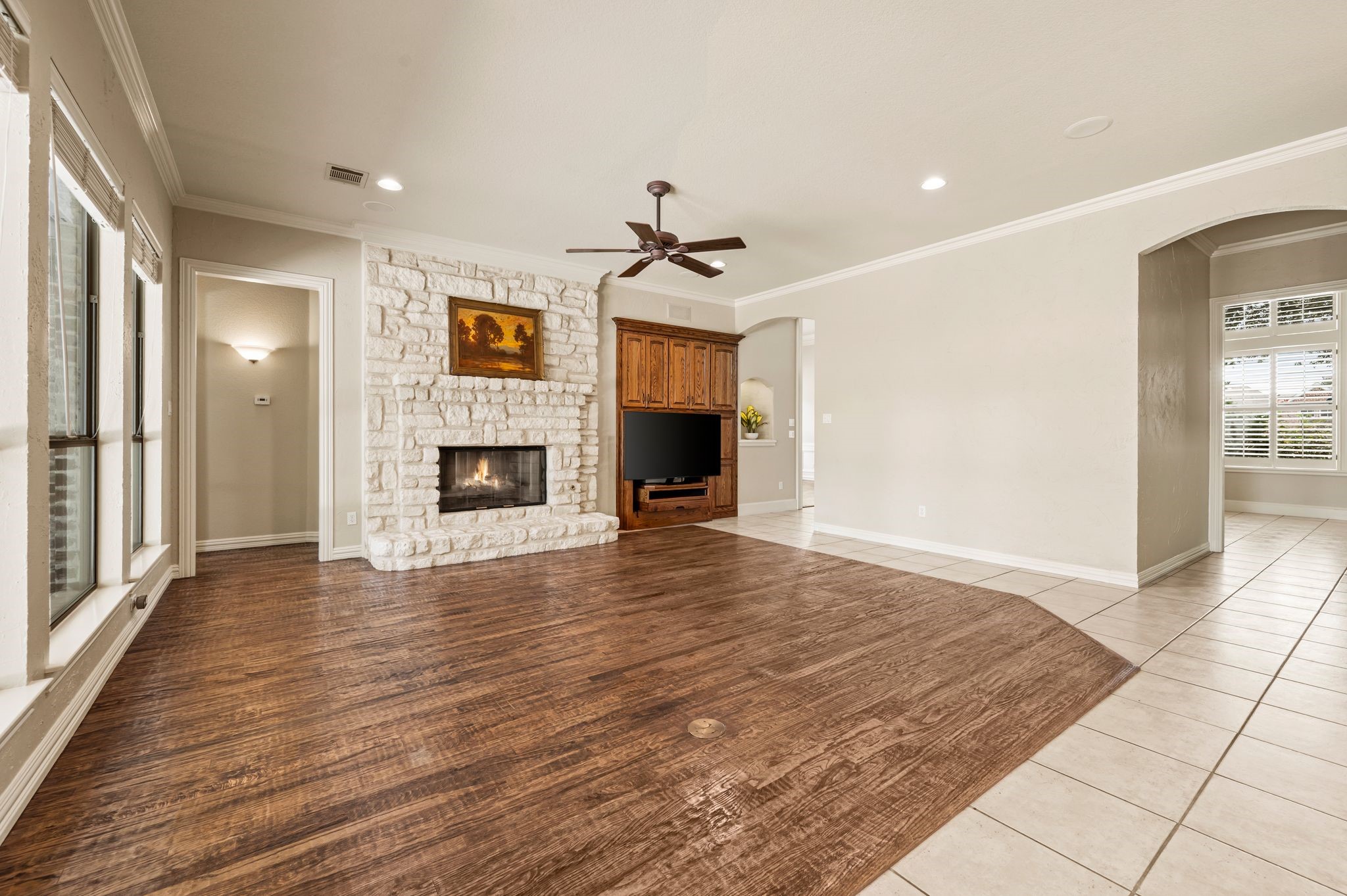 1111 Calais Drive