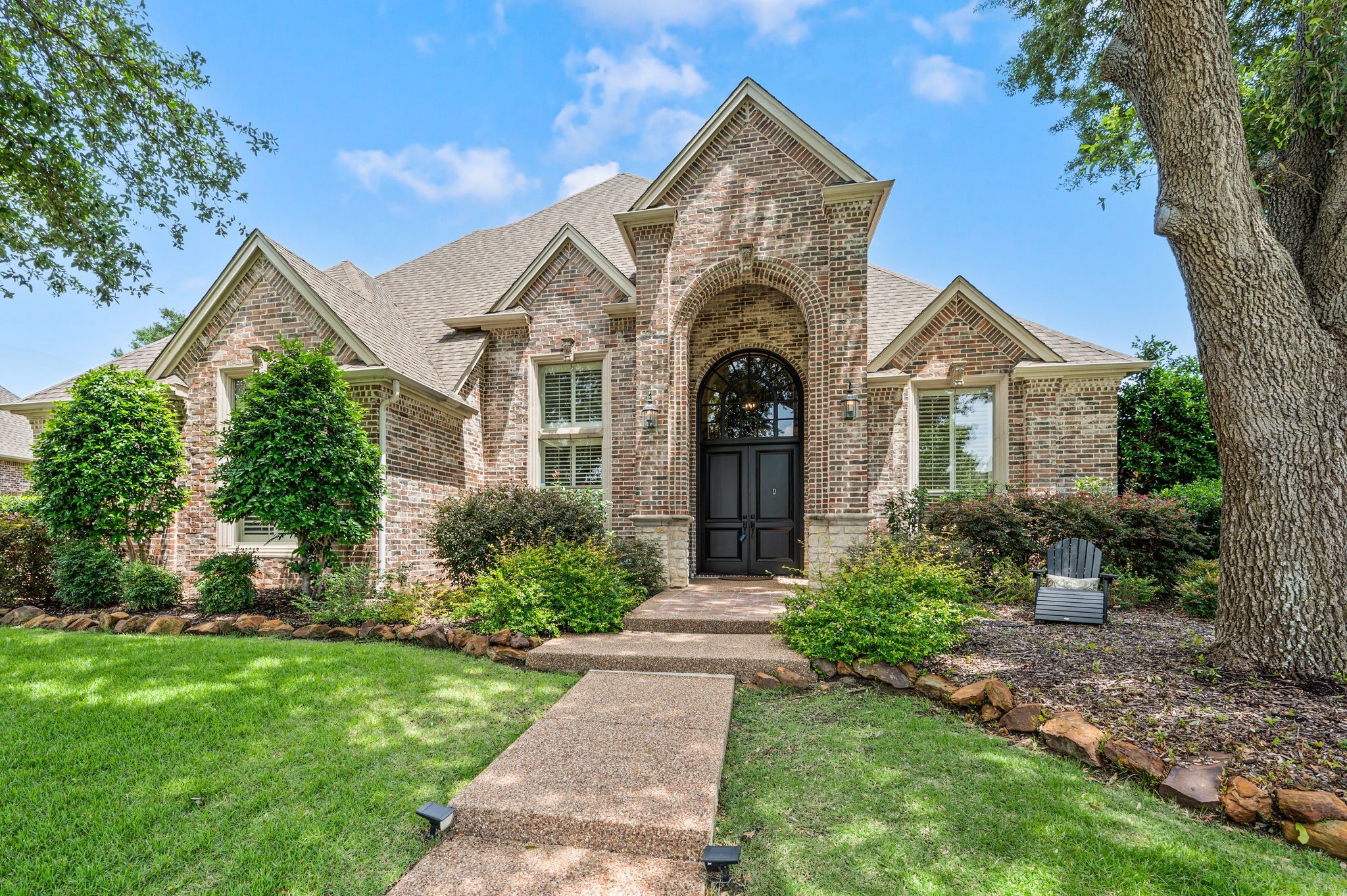 1111 Calais Drive