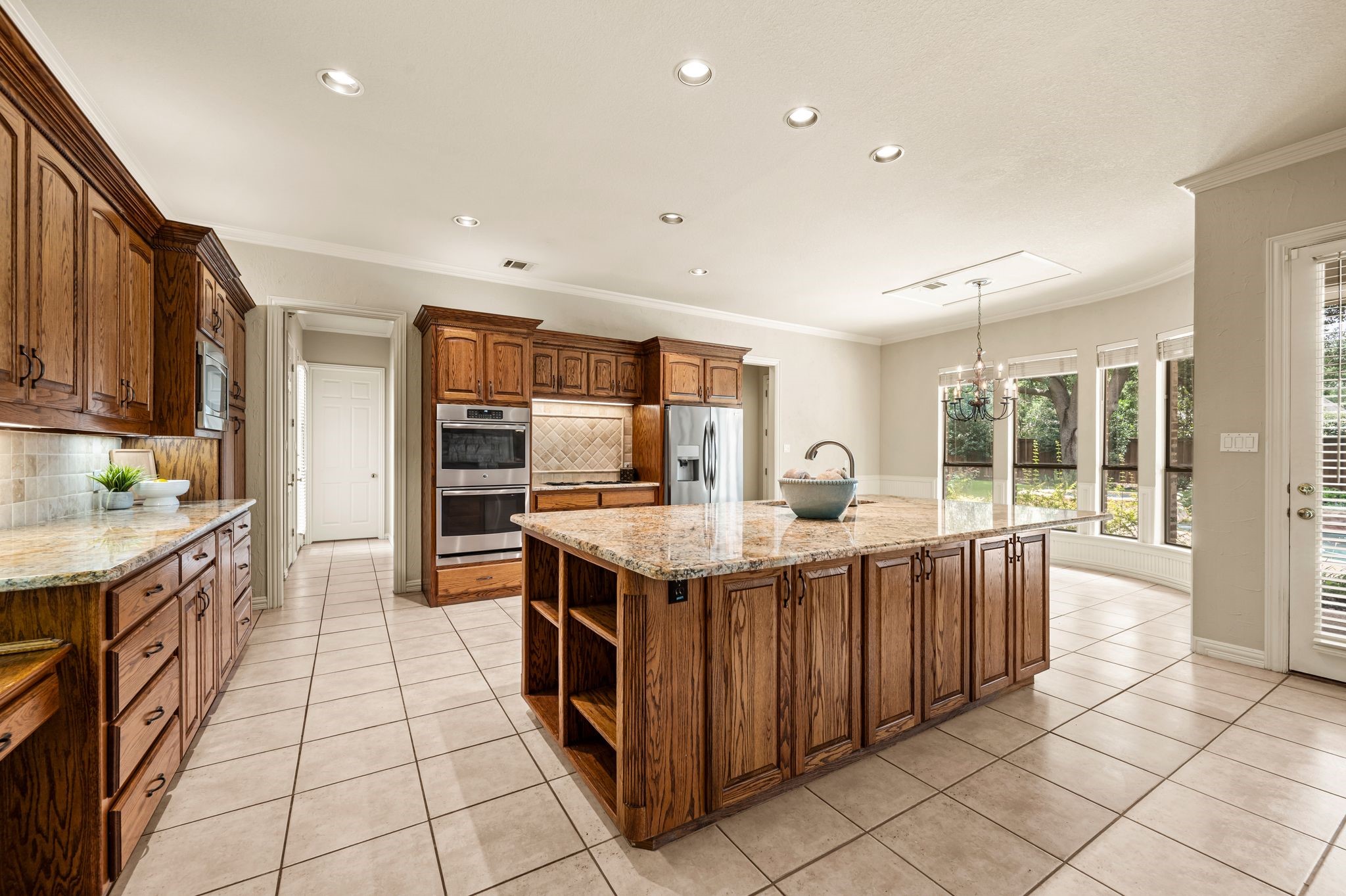 1111 Calais Drive