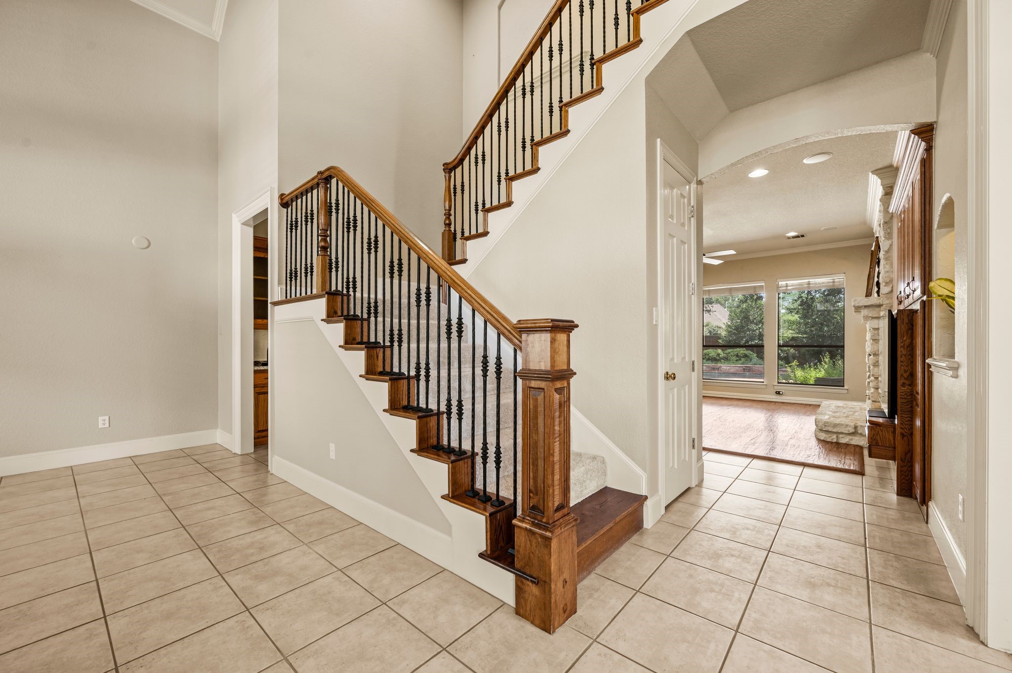 1111 Calais Drive