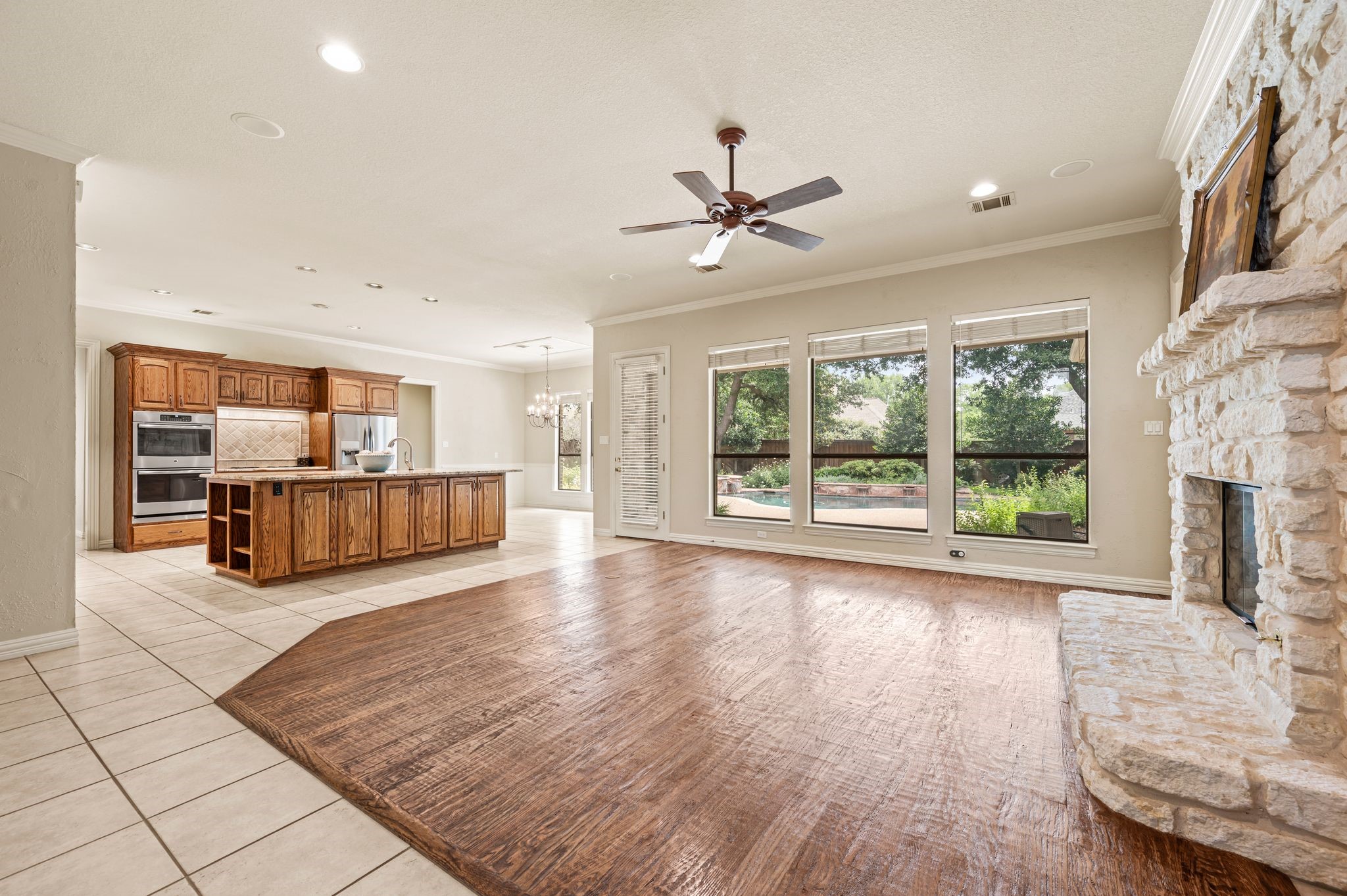 1111 Calais Drive