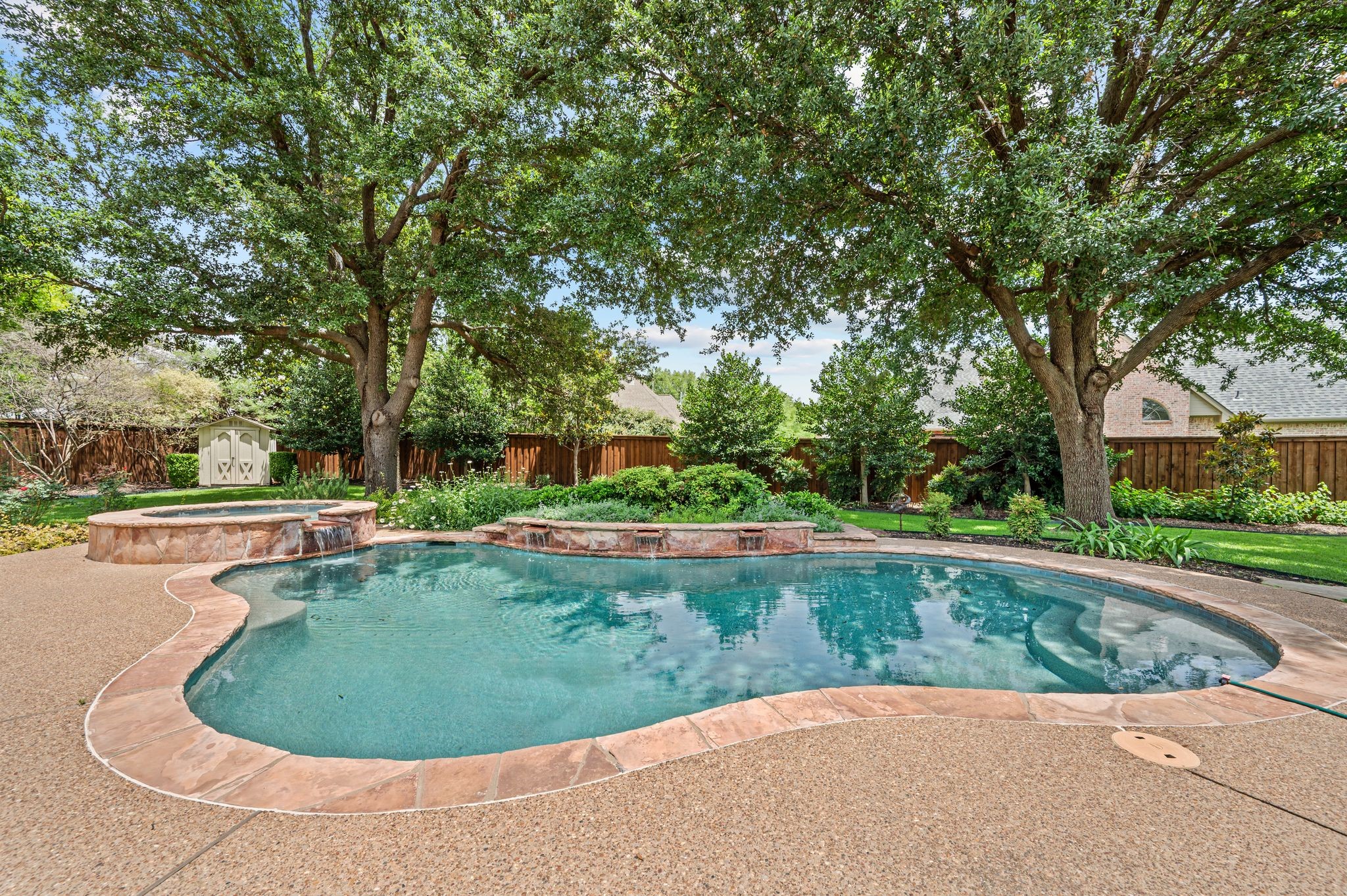 1111 Calais Drive