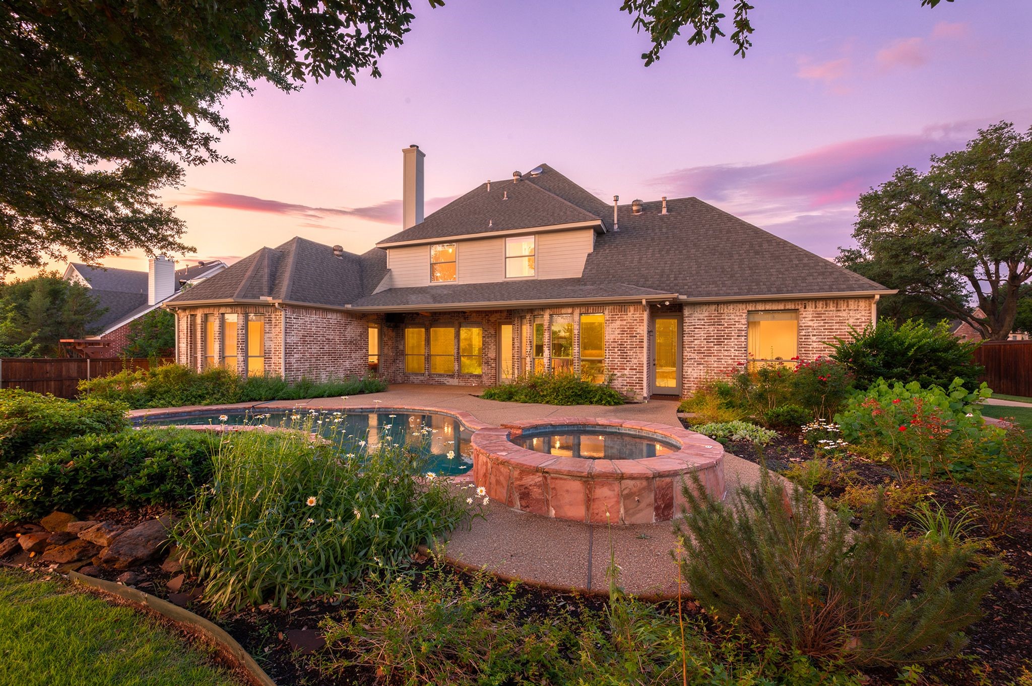 1111 Calais Drive