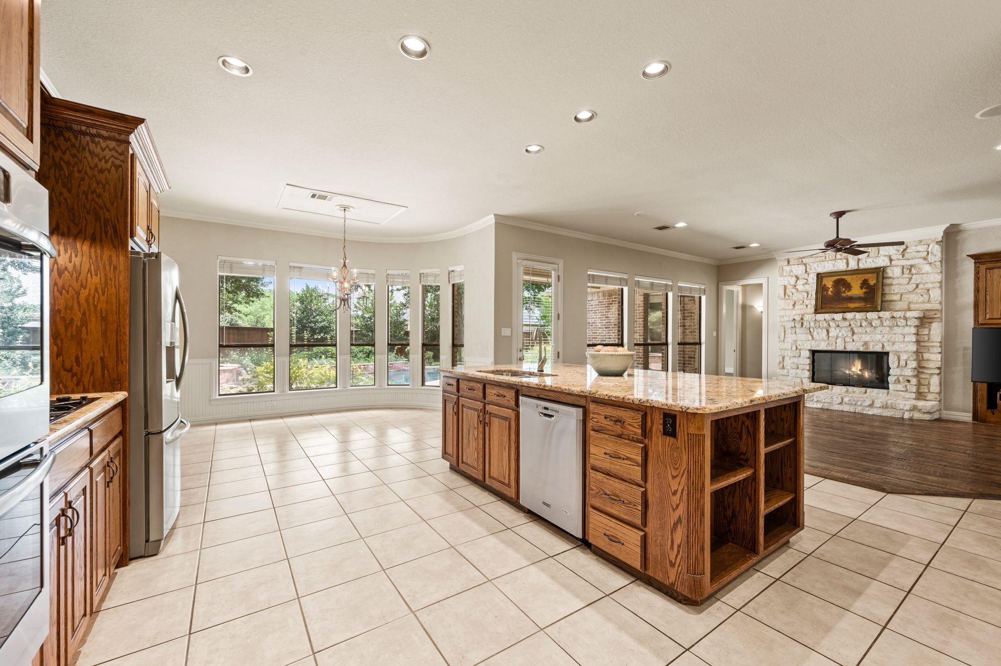 1111 Calais Drive