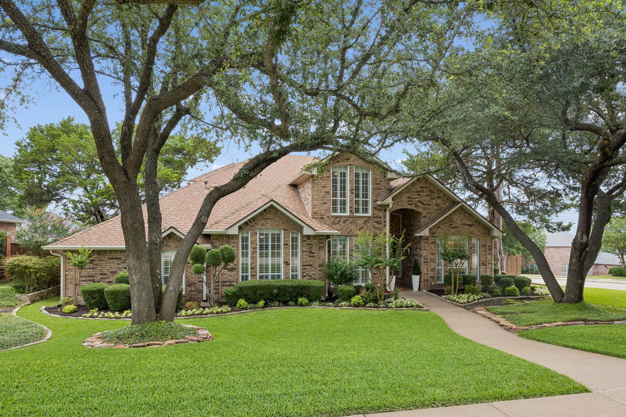 809 Newport Way
