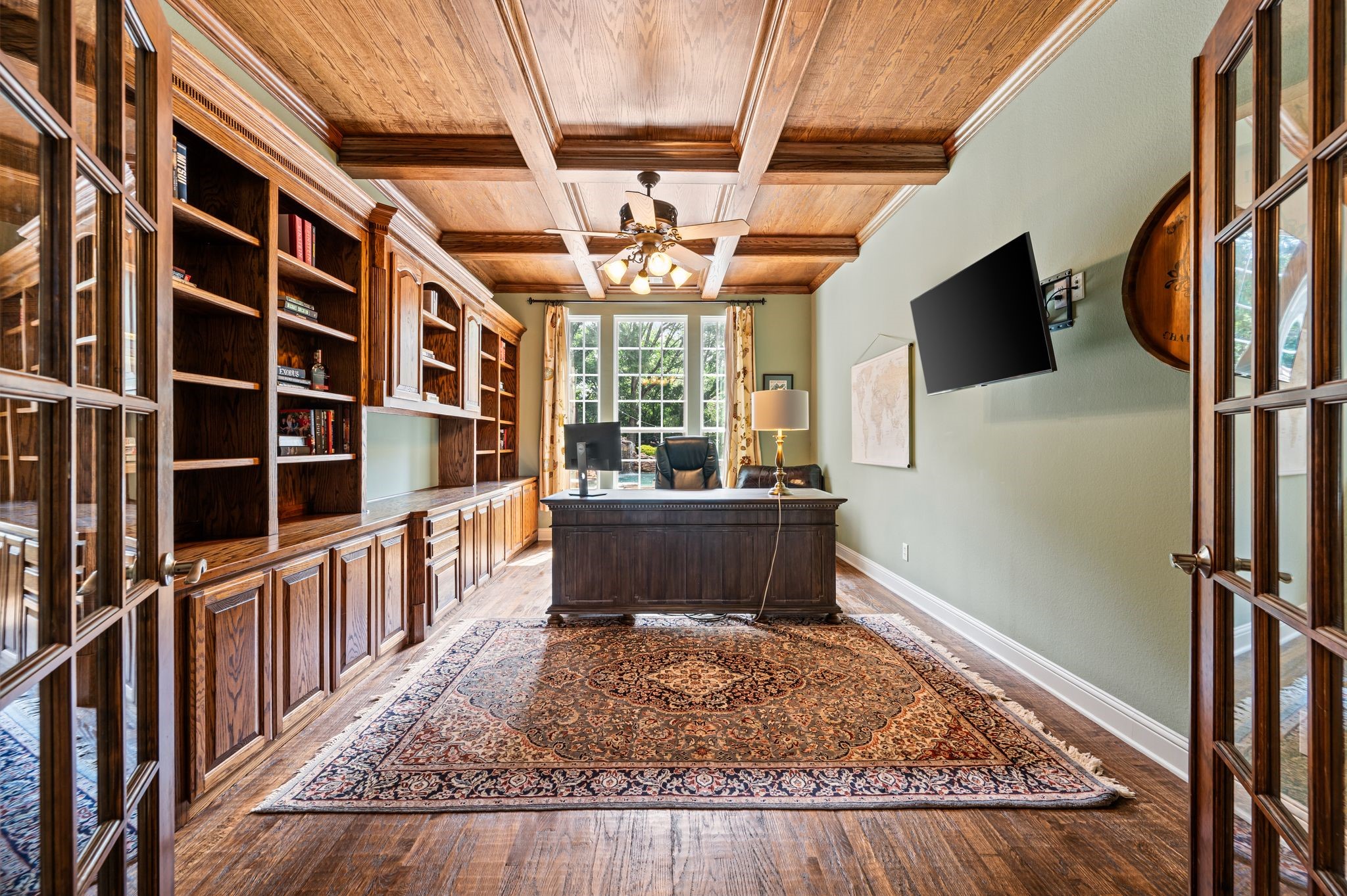 811 Longhorn Hollow