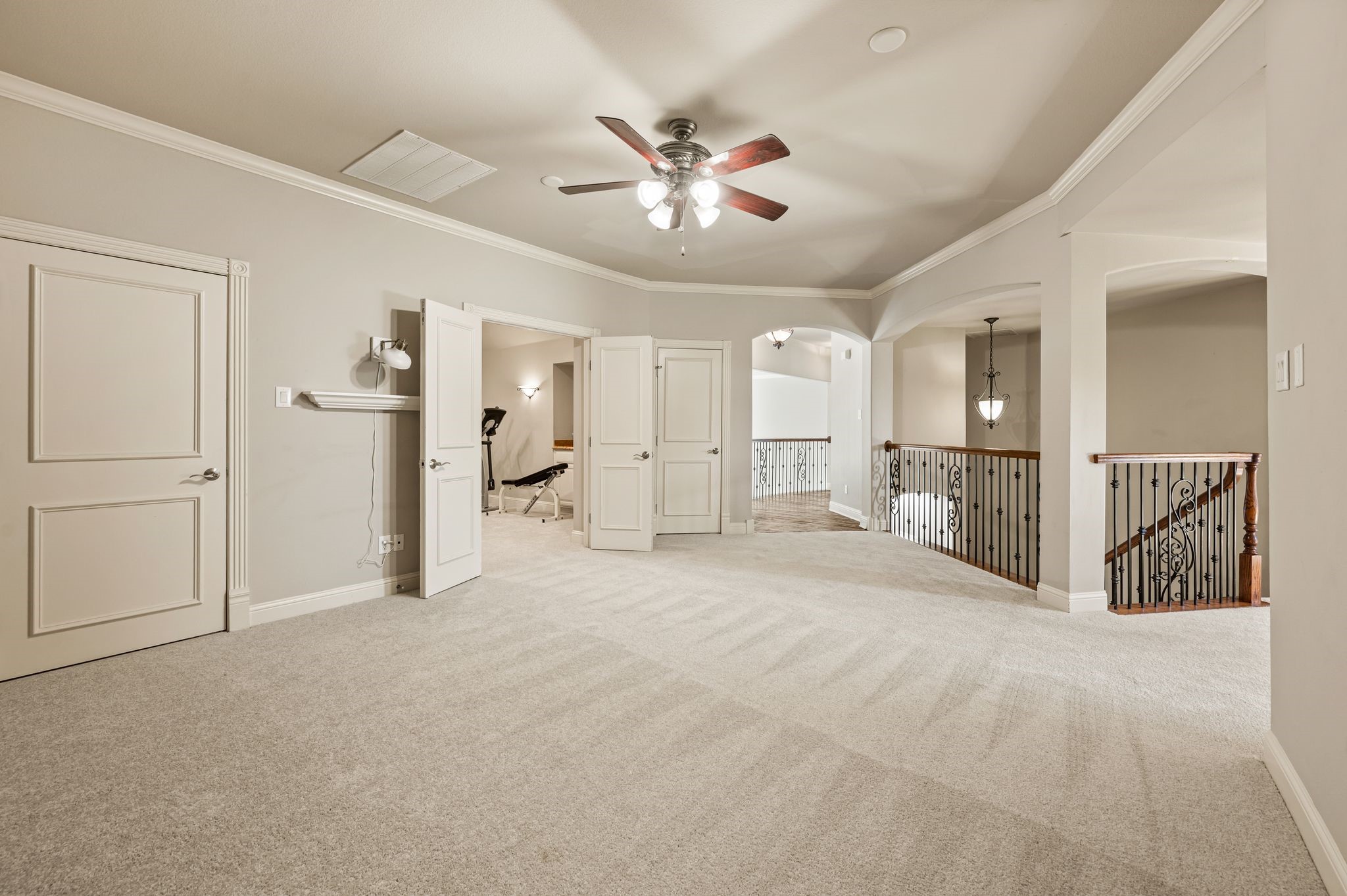 811 Longhorn Hollow
