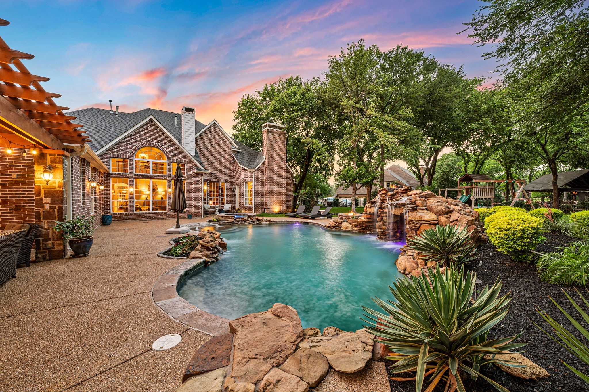 811 Longhorn Hollow