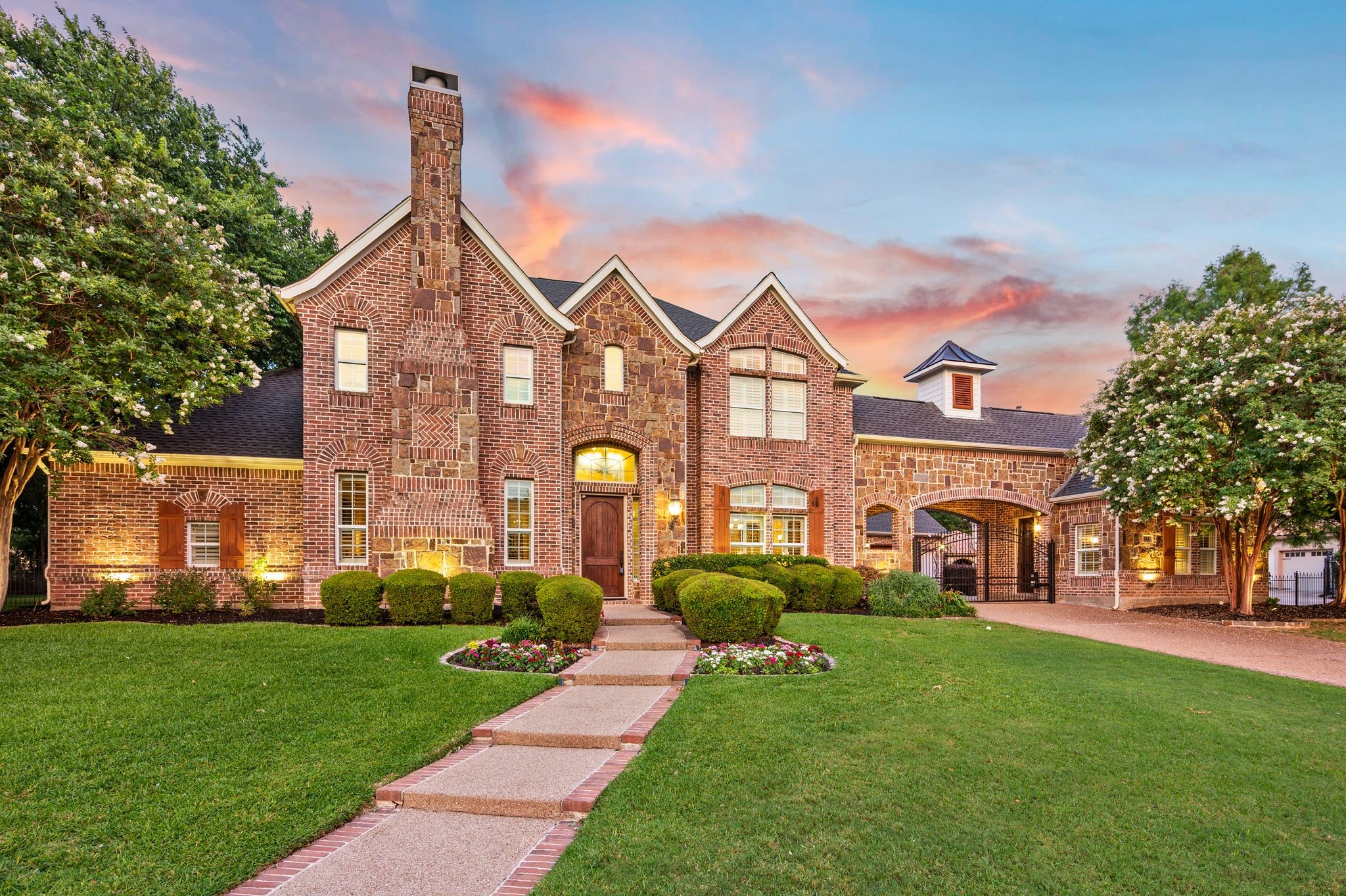 811 Longhorn Hollow
