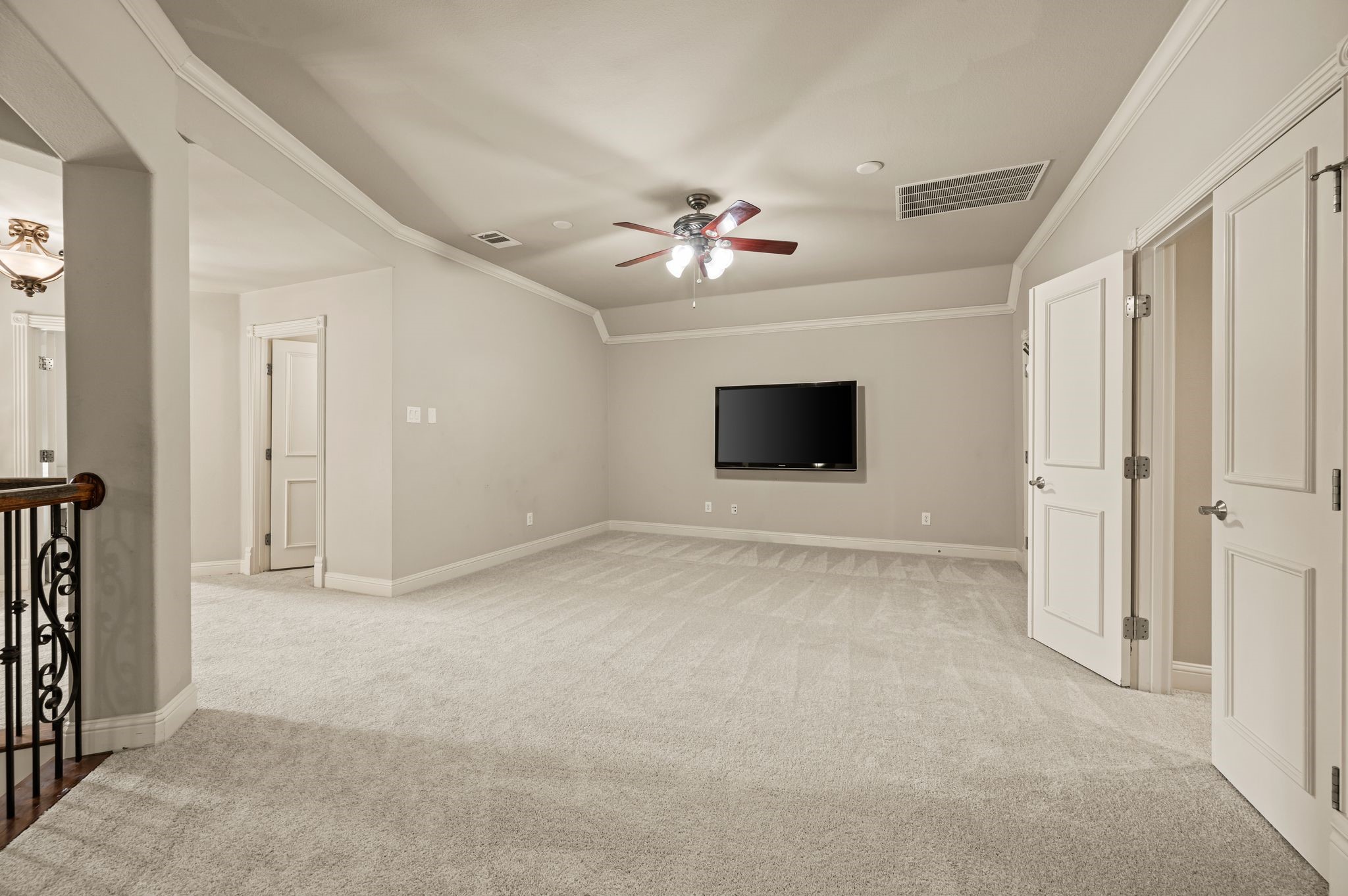 811 Longhorn Hollow