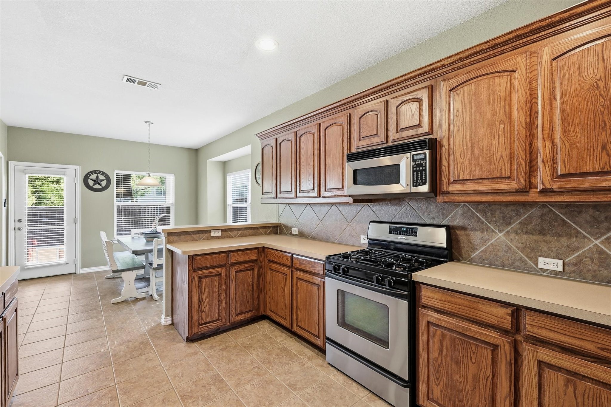 7404 Rocky Ford Road