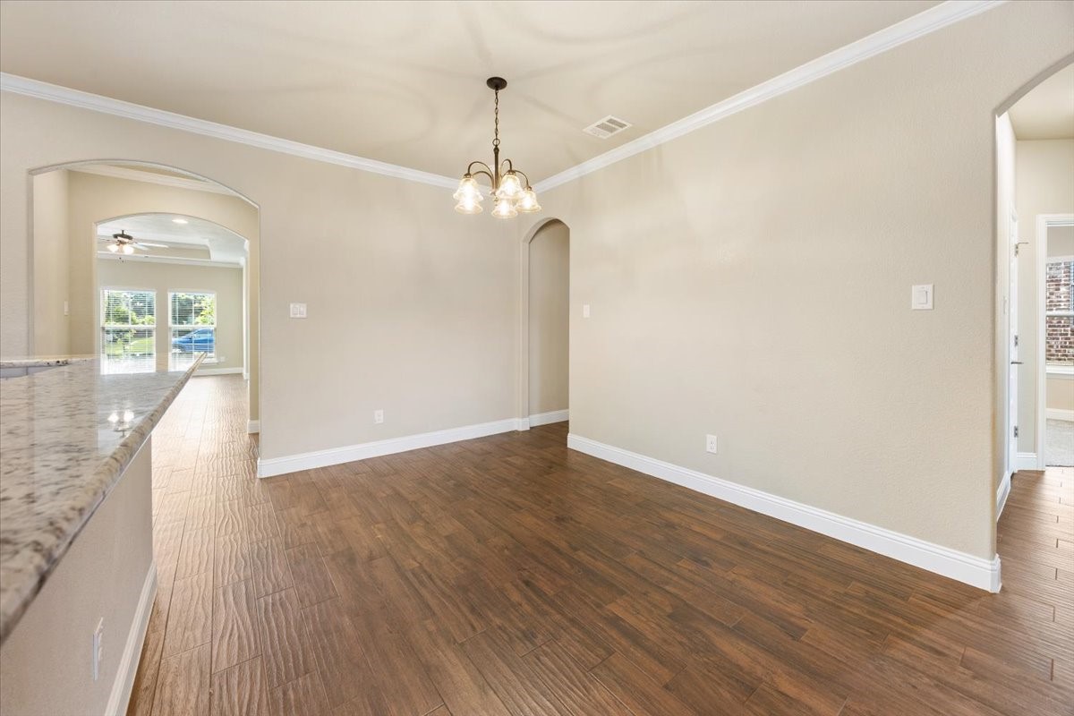 1916 Town Creek Circle