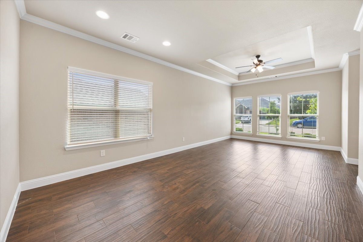 1916 Town Creek Circle