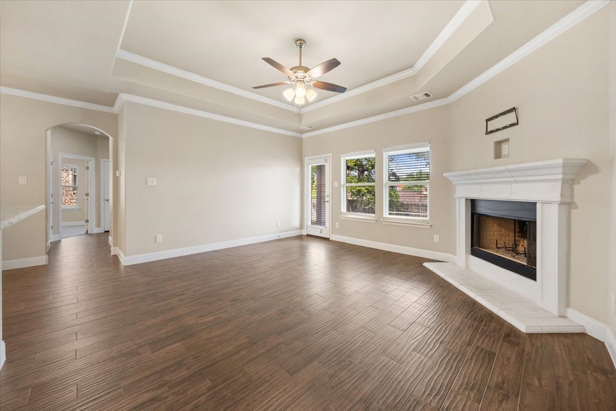 1916 Town Creek Circle