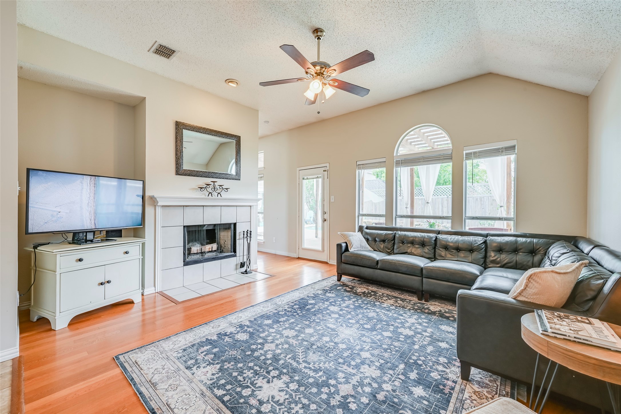 5713 Trinity Lane