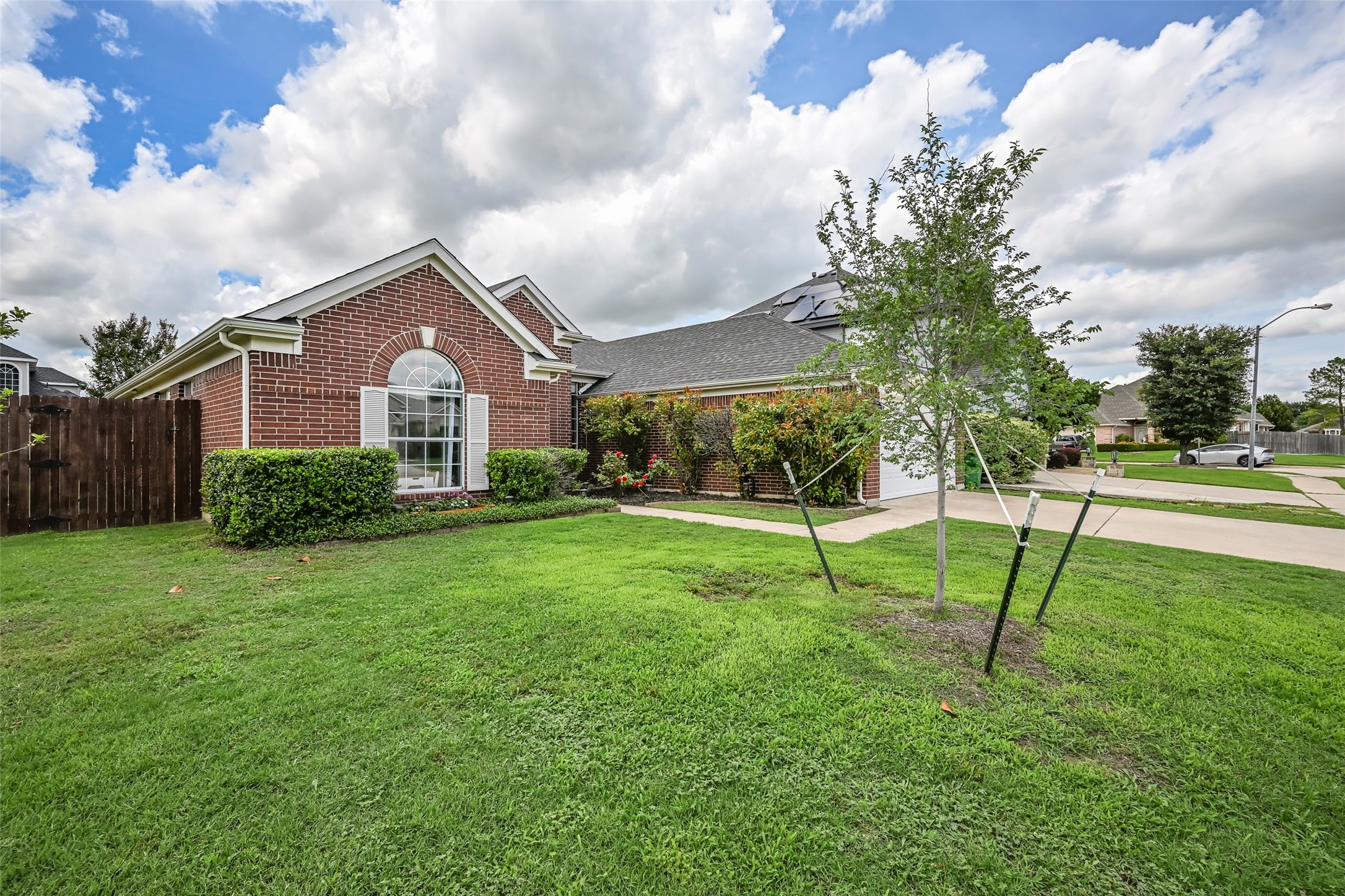 5713 Trinity Lane