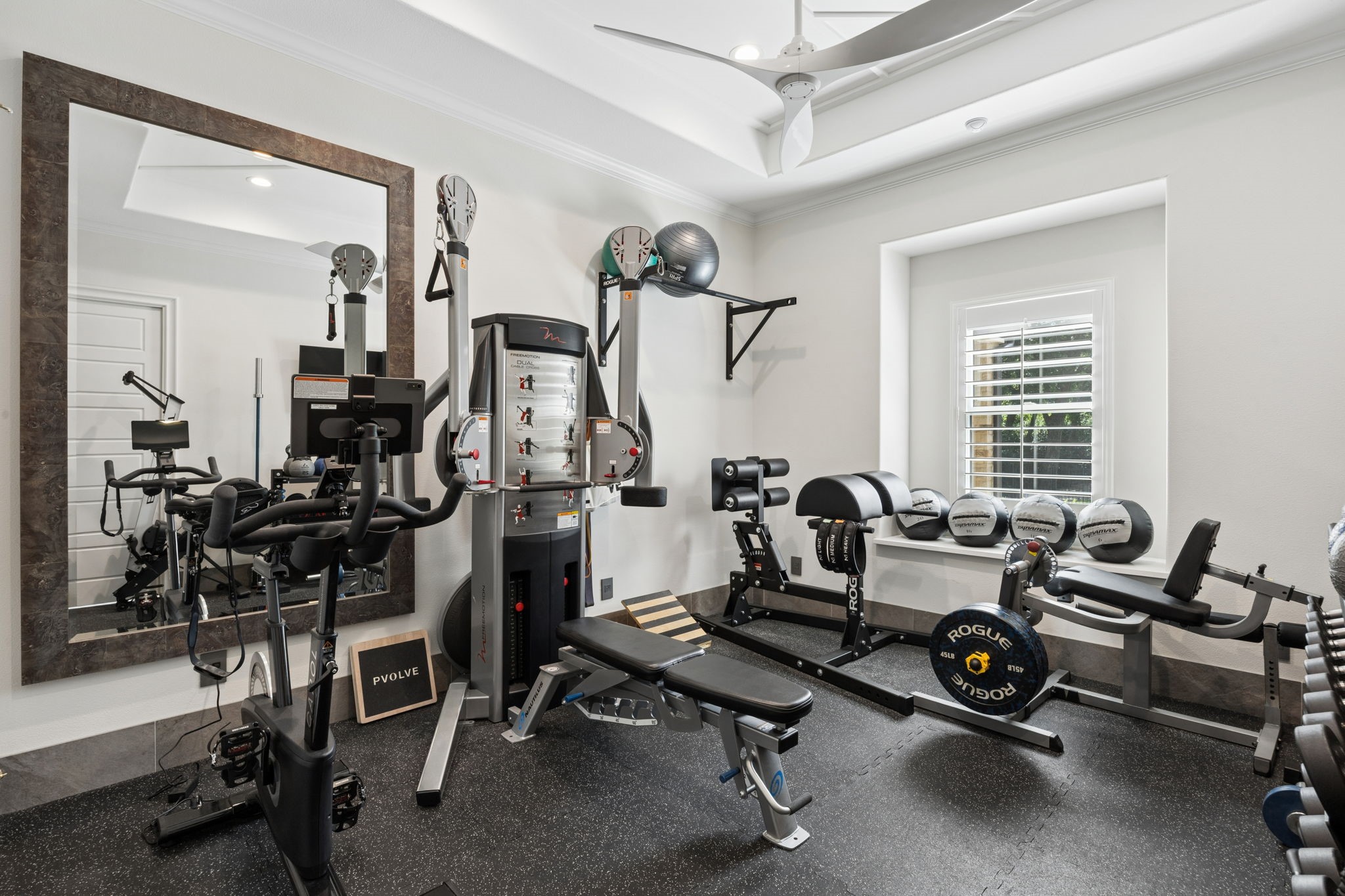 1500 Glenmeade Court